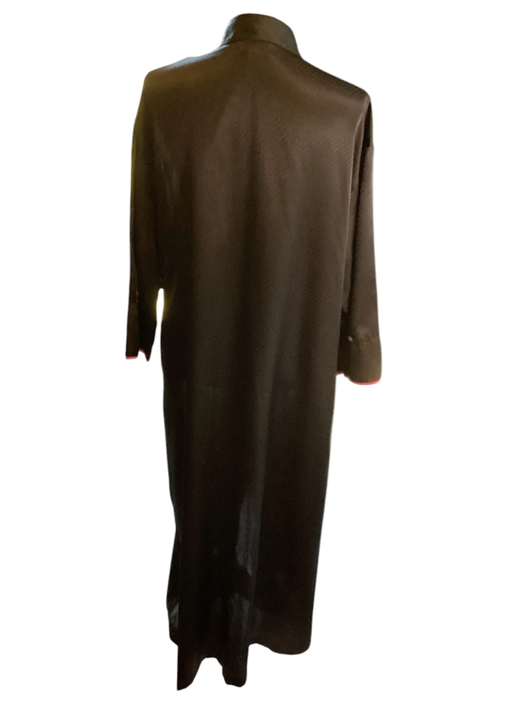 Listing Image Blurred Background