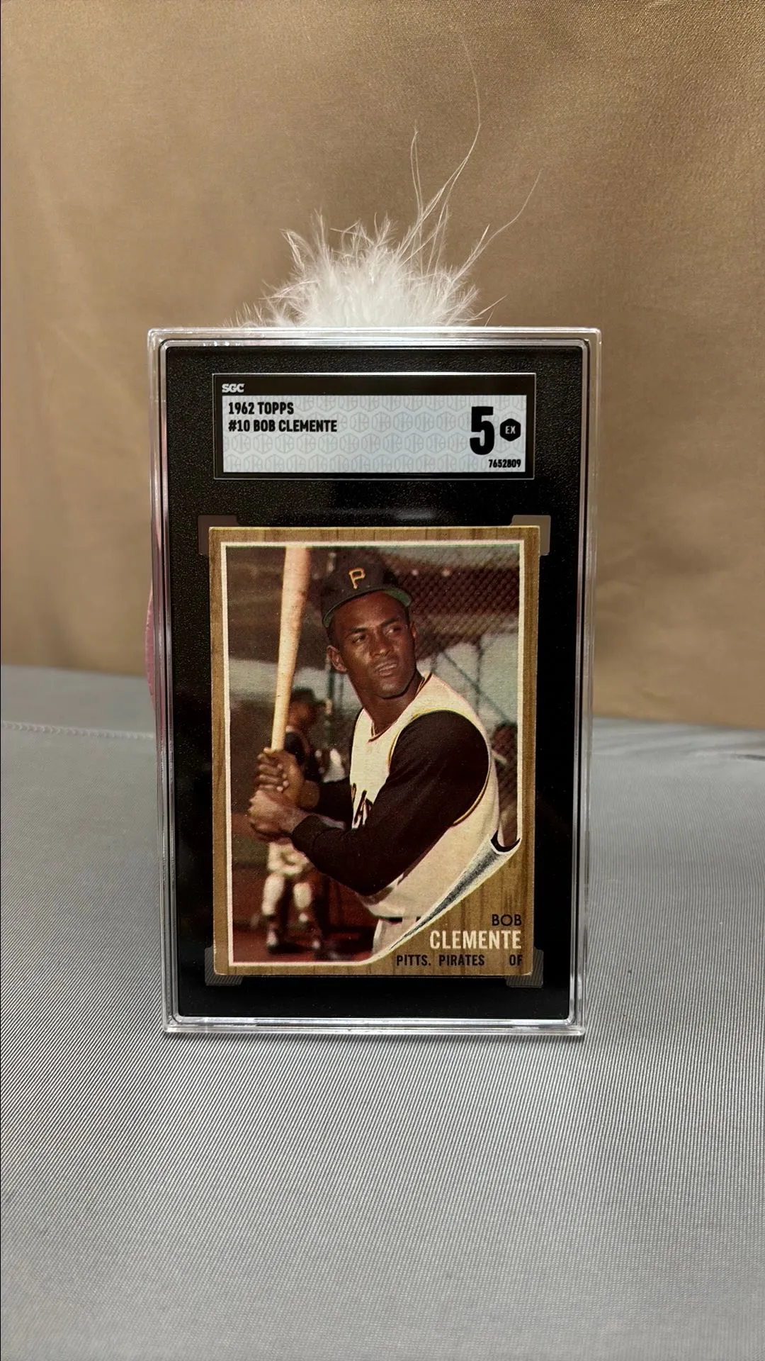 Product image for 1962 Topps Bob Clemente SGC  5