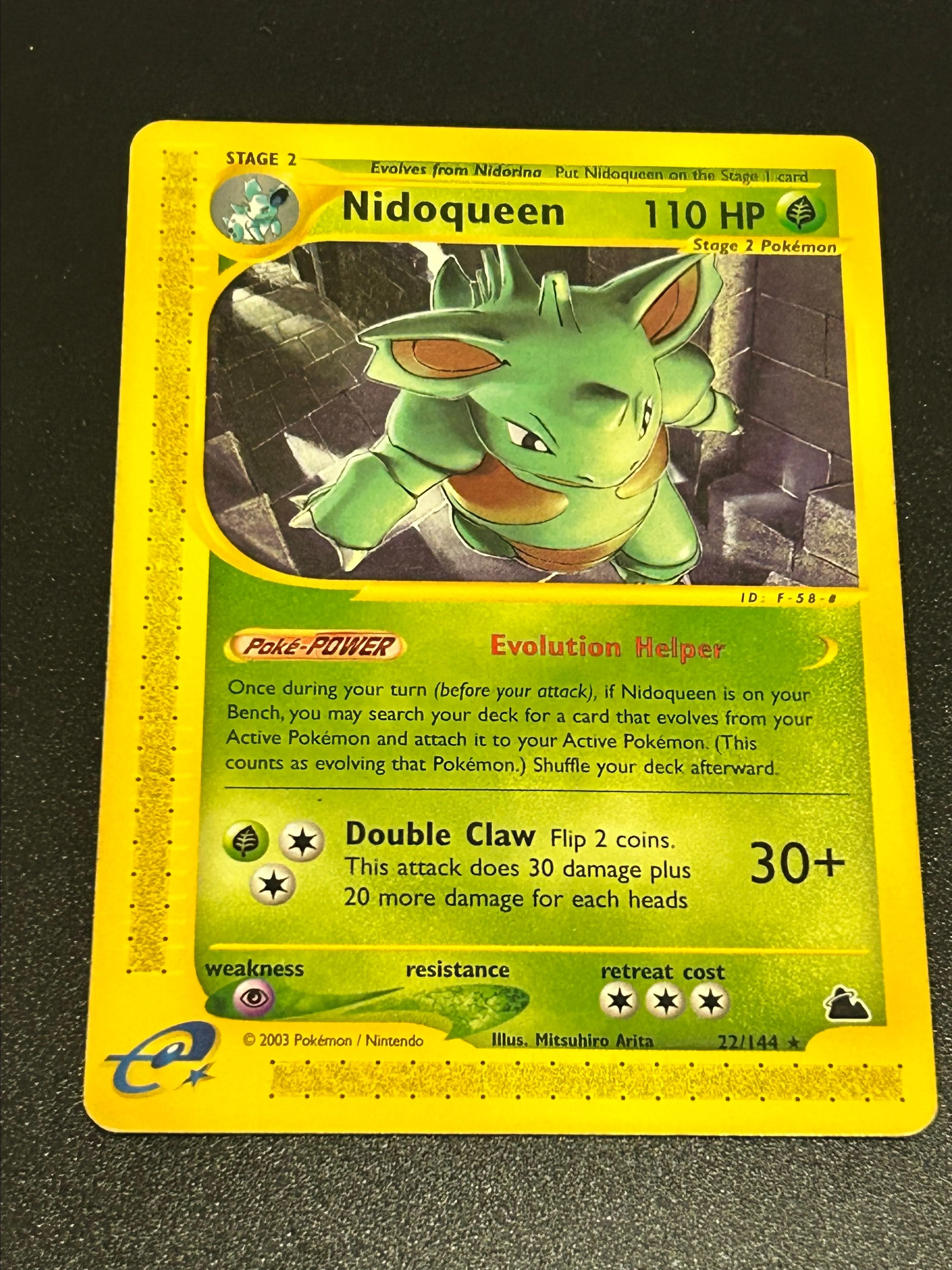 Product image for Nidoqueen Skyridge 22 non-holo