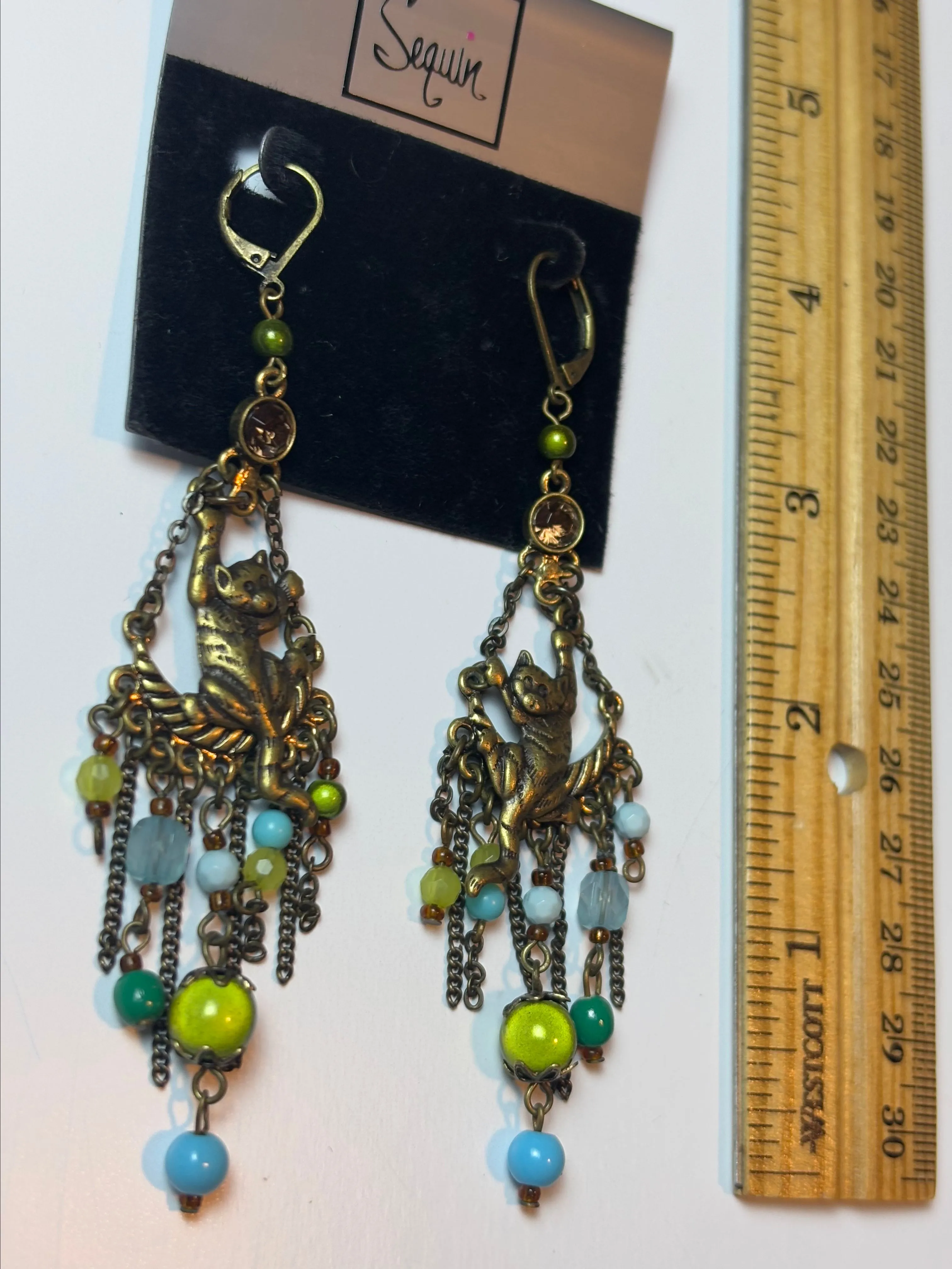 Listing Image Blurred Background