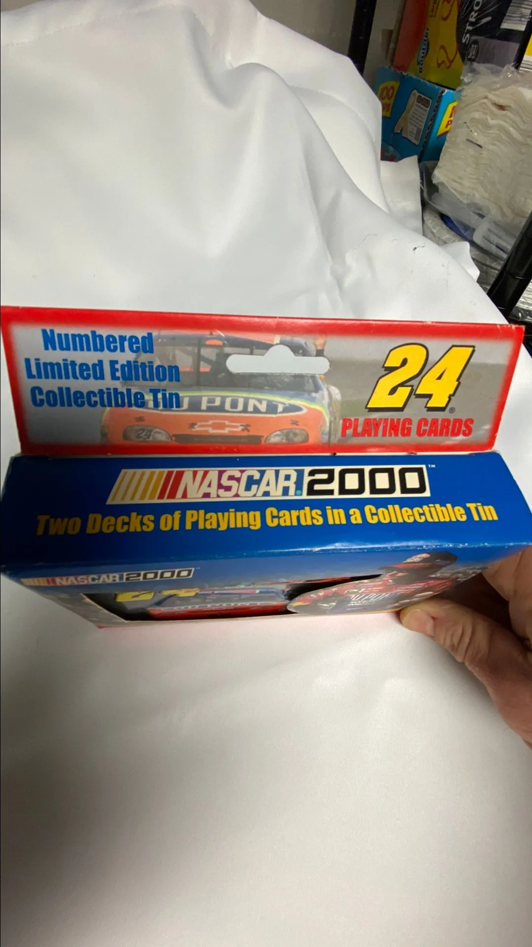 Product image for NASCAR 2000 Jeff Gordon playing cards and Tin