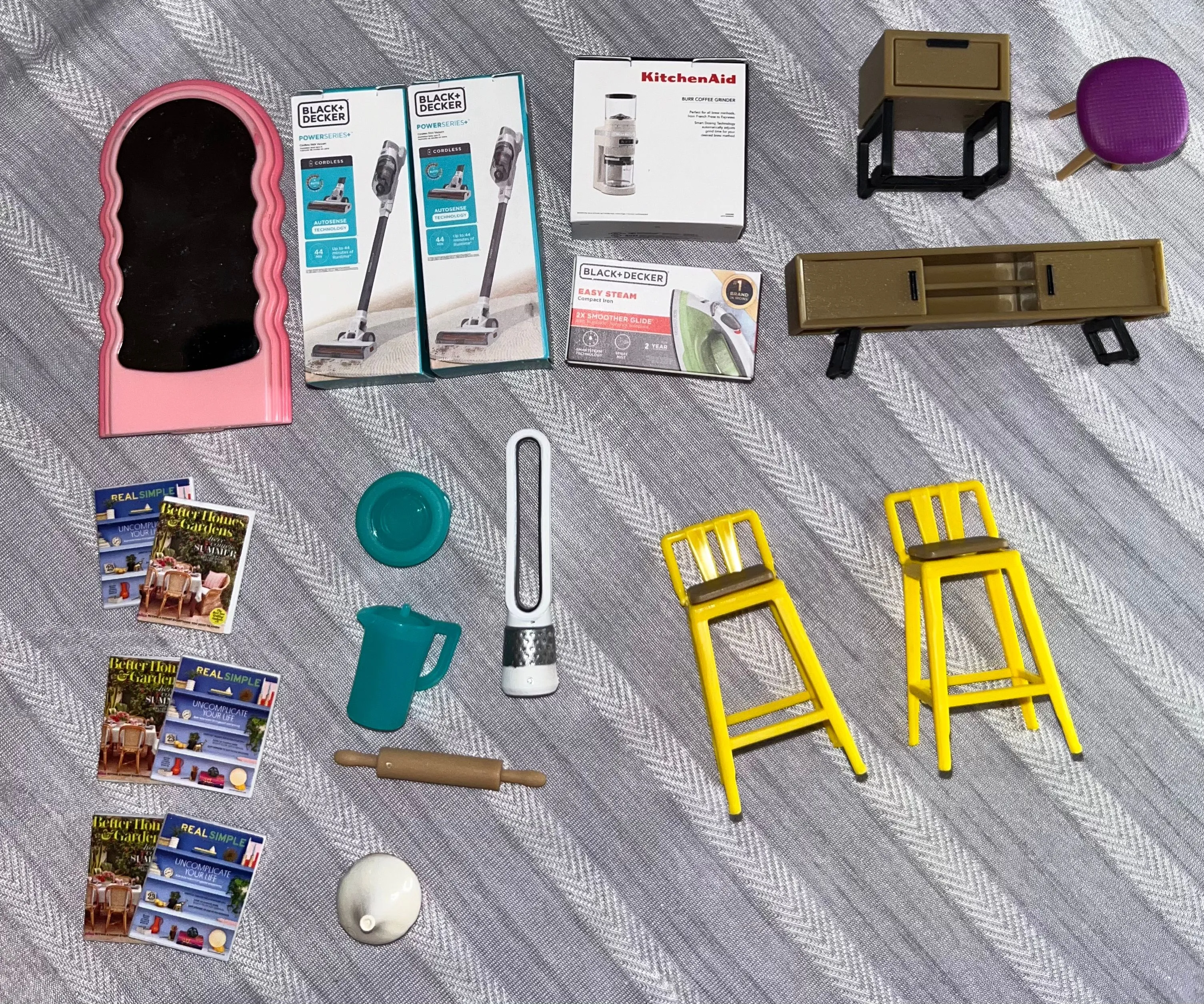 Product image for Home Mini Brands--Pick 3