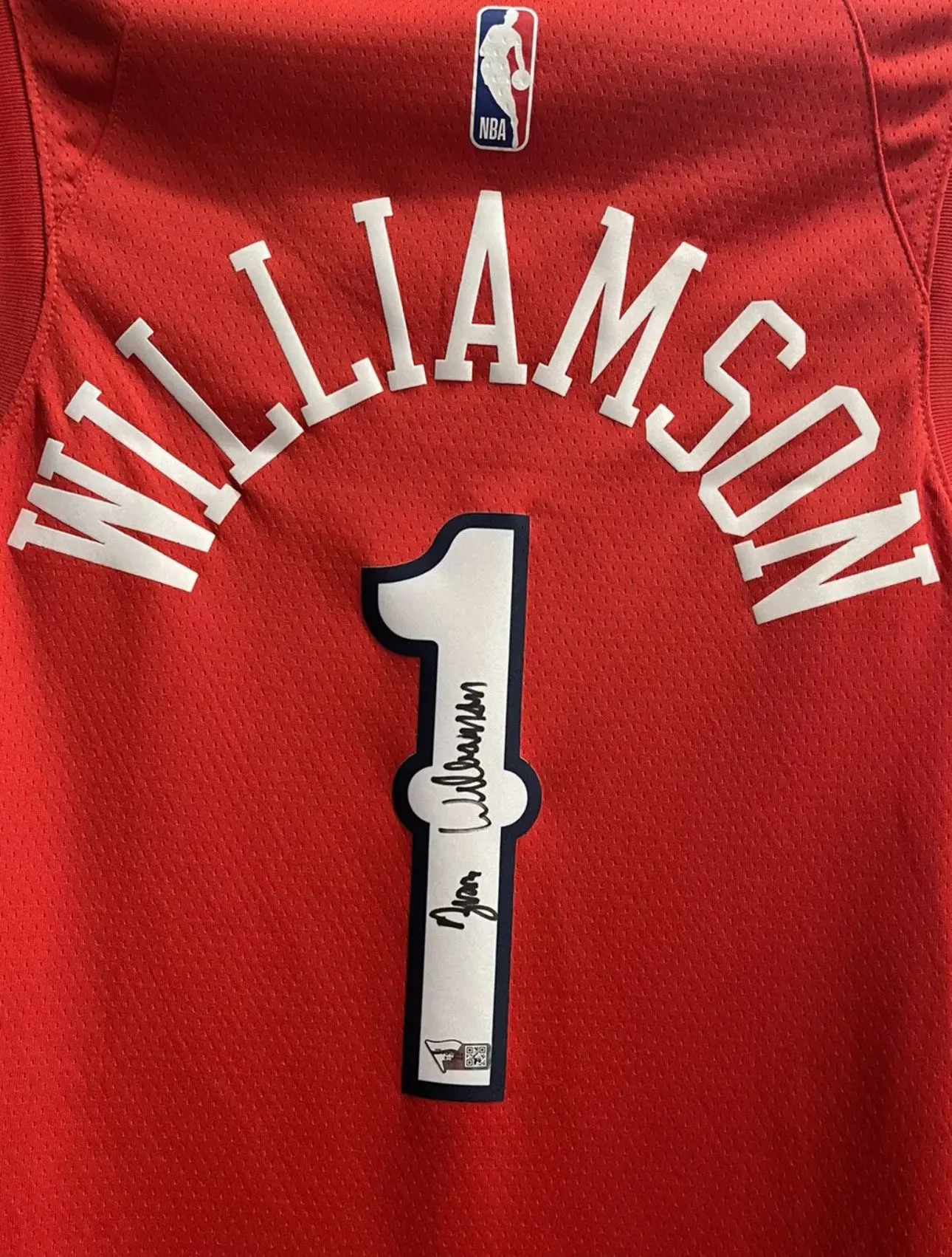 Product image for Zion Williamson Autographed New Orleans Pelicans Authentic Swingman Jersey