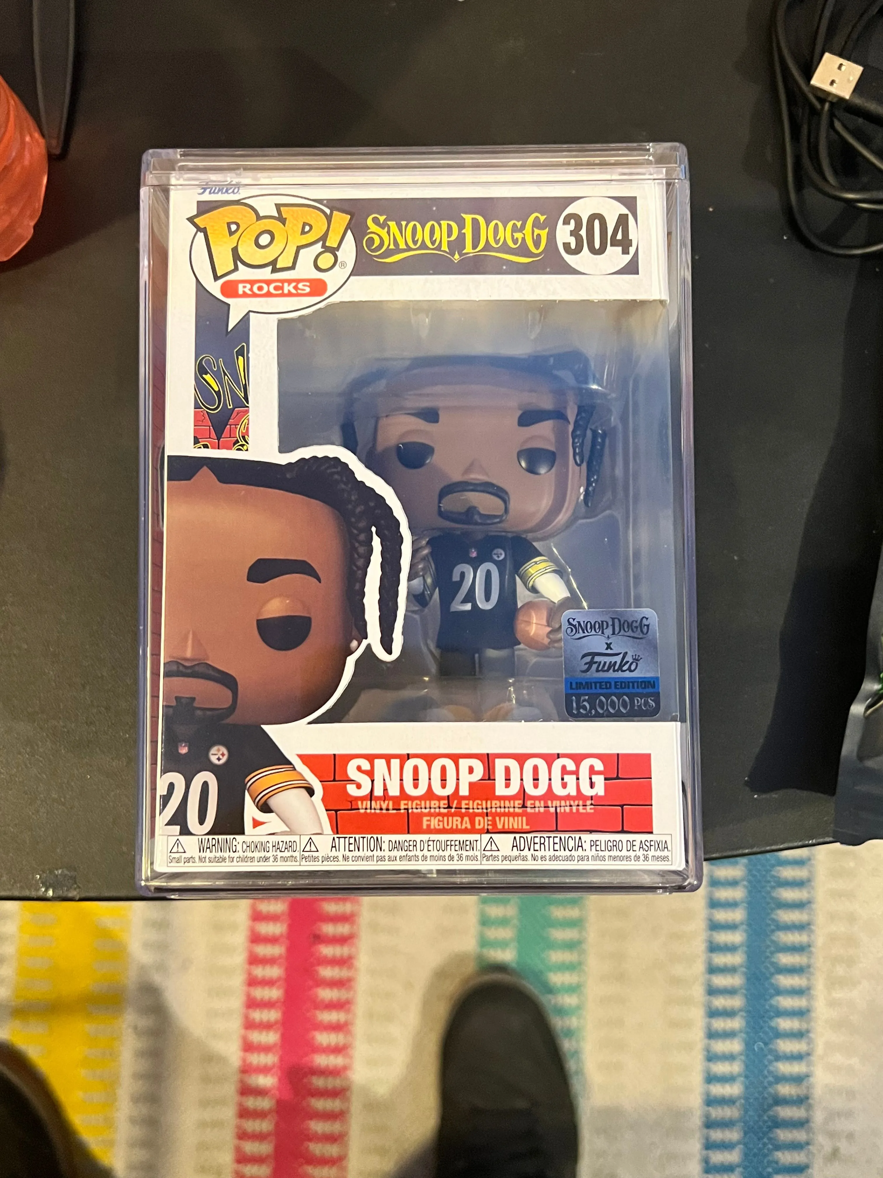 Product image for Snoop Dogg in Steelers Jersey (Black)