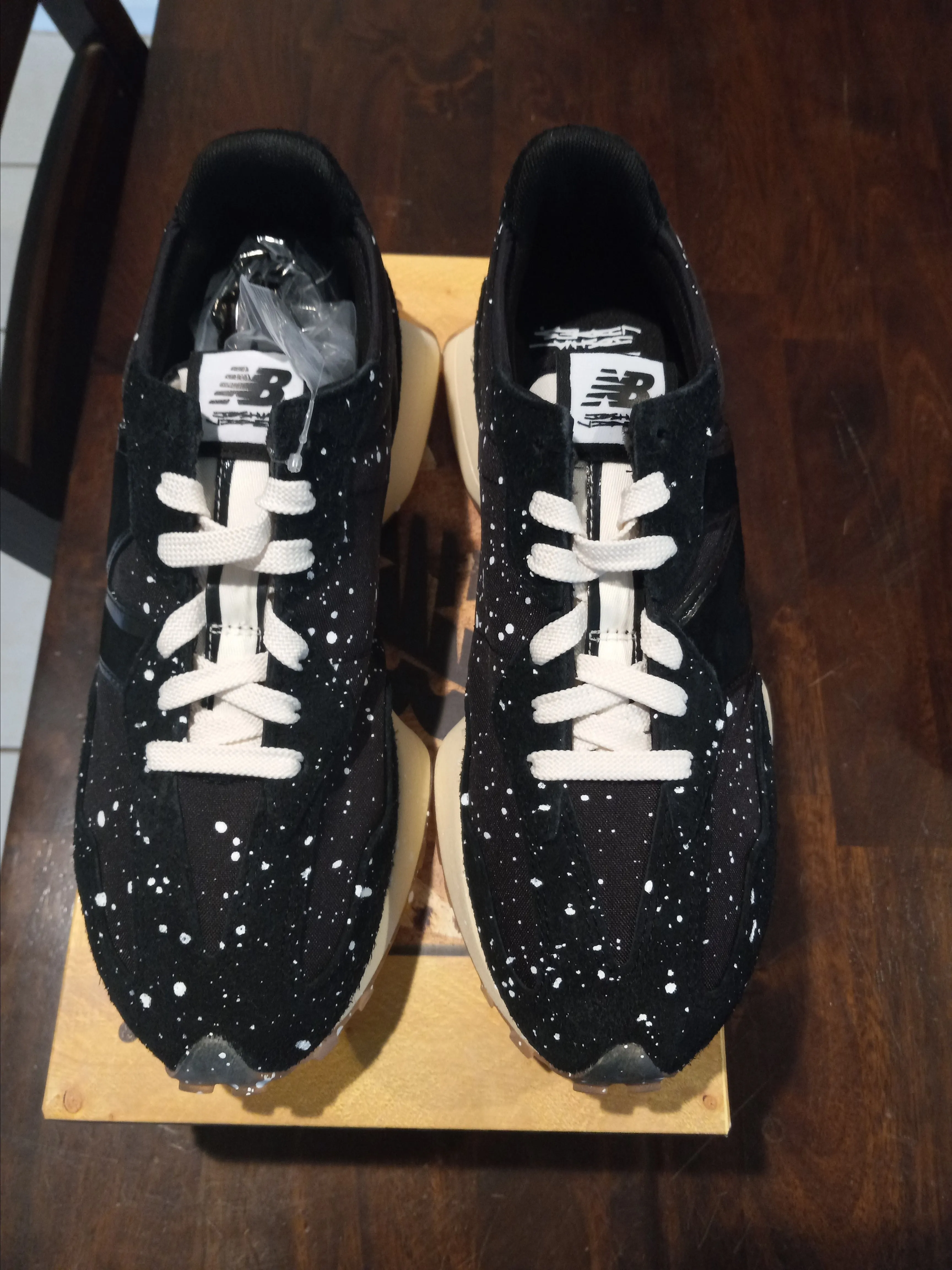 Product image for New balance 327 x Joshua vides