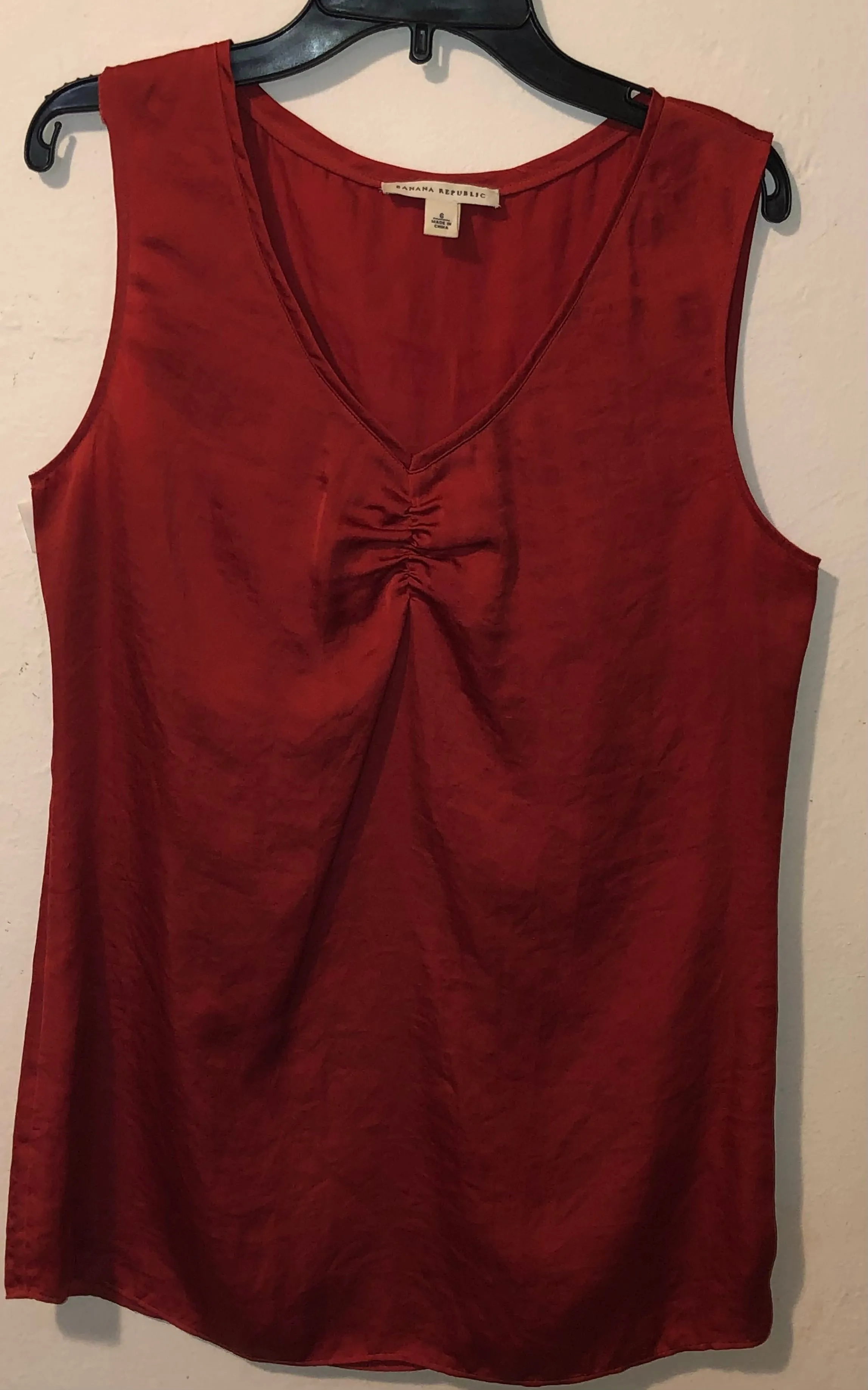 Product image for Banana Republic Women’s Red blouse