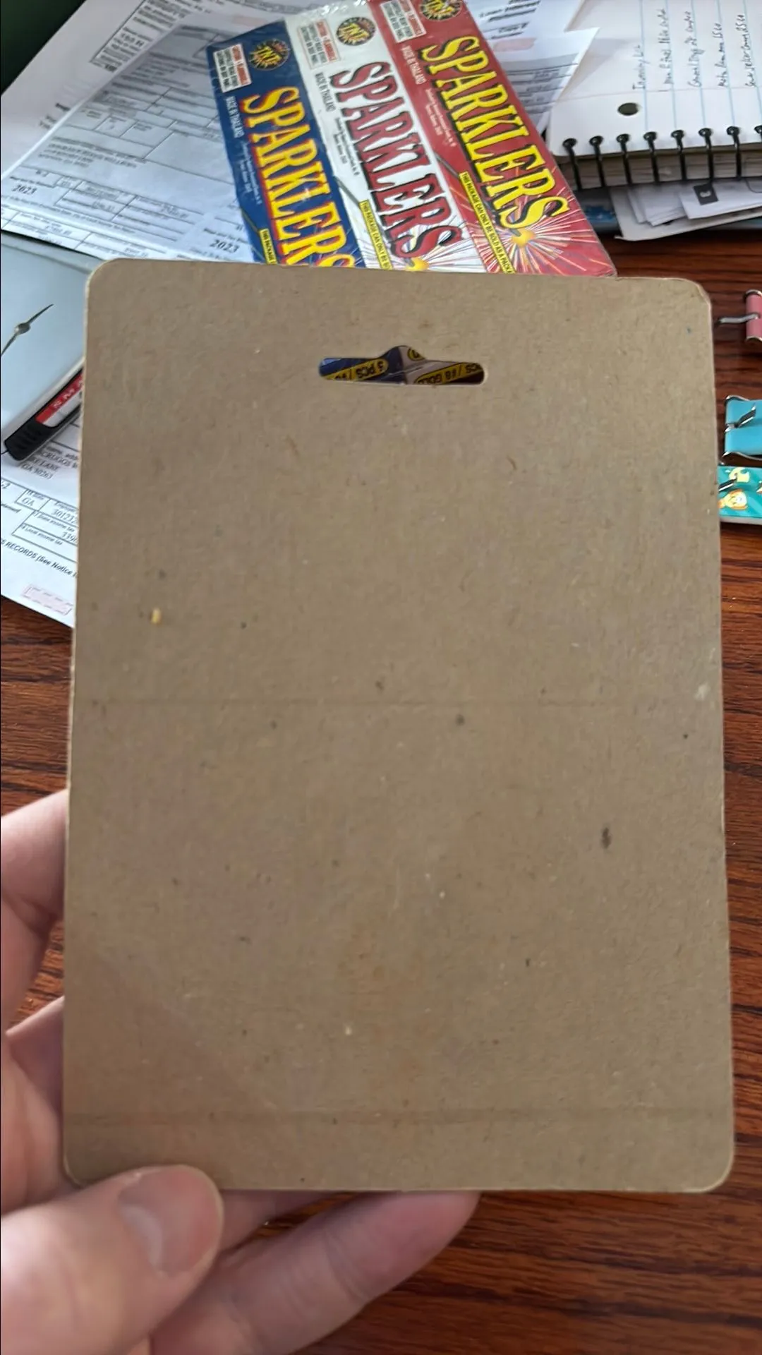 Listing Image Blurred Background
