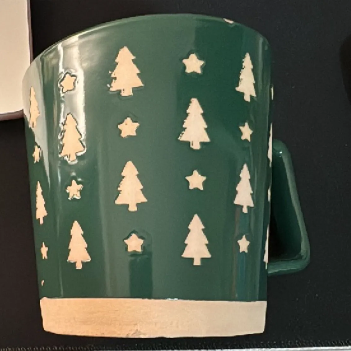Product image for NEW with minor flaw- CHRISTMAS MUG 🎄 🎅🏻