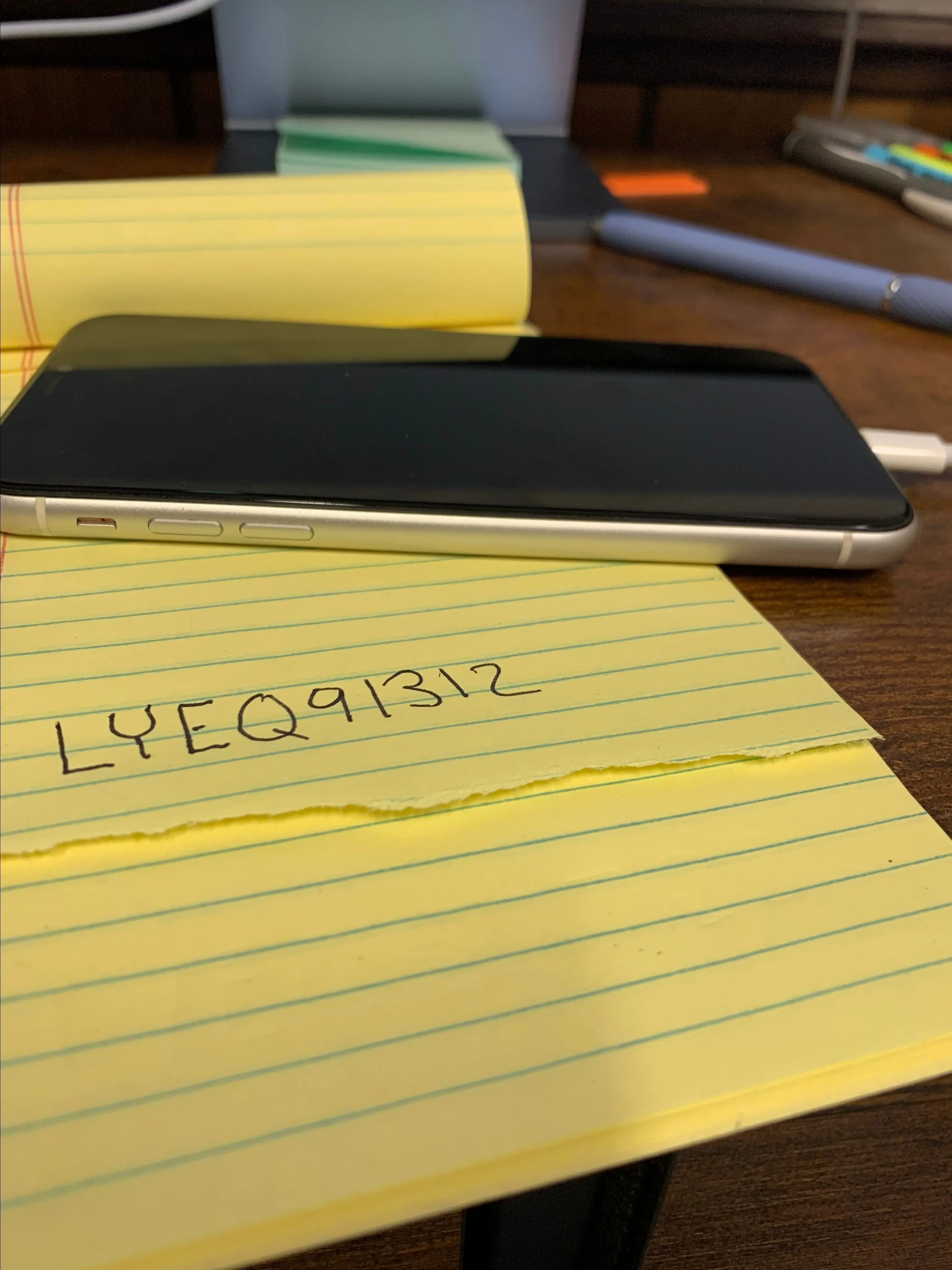 Listing Image Blurred Background