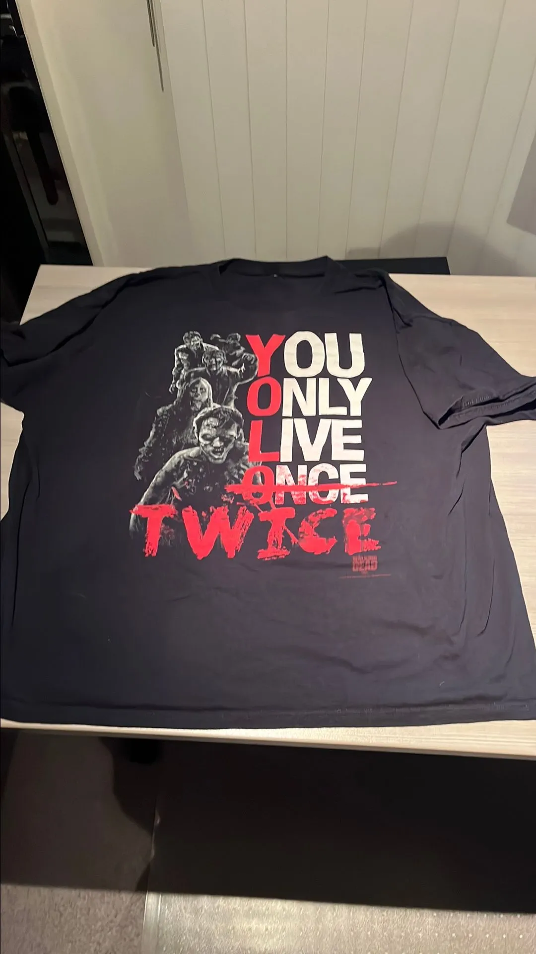 Product image for Walking dead 3xl 26"x30"