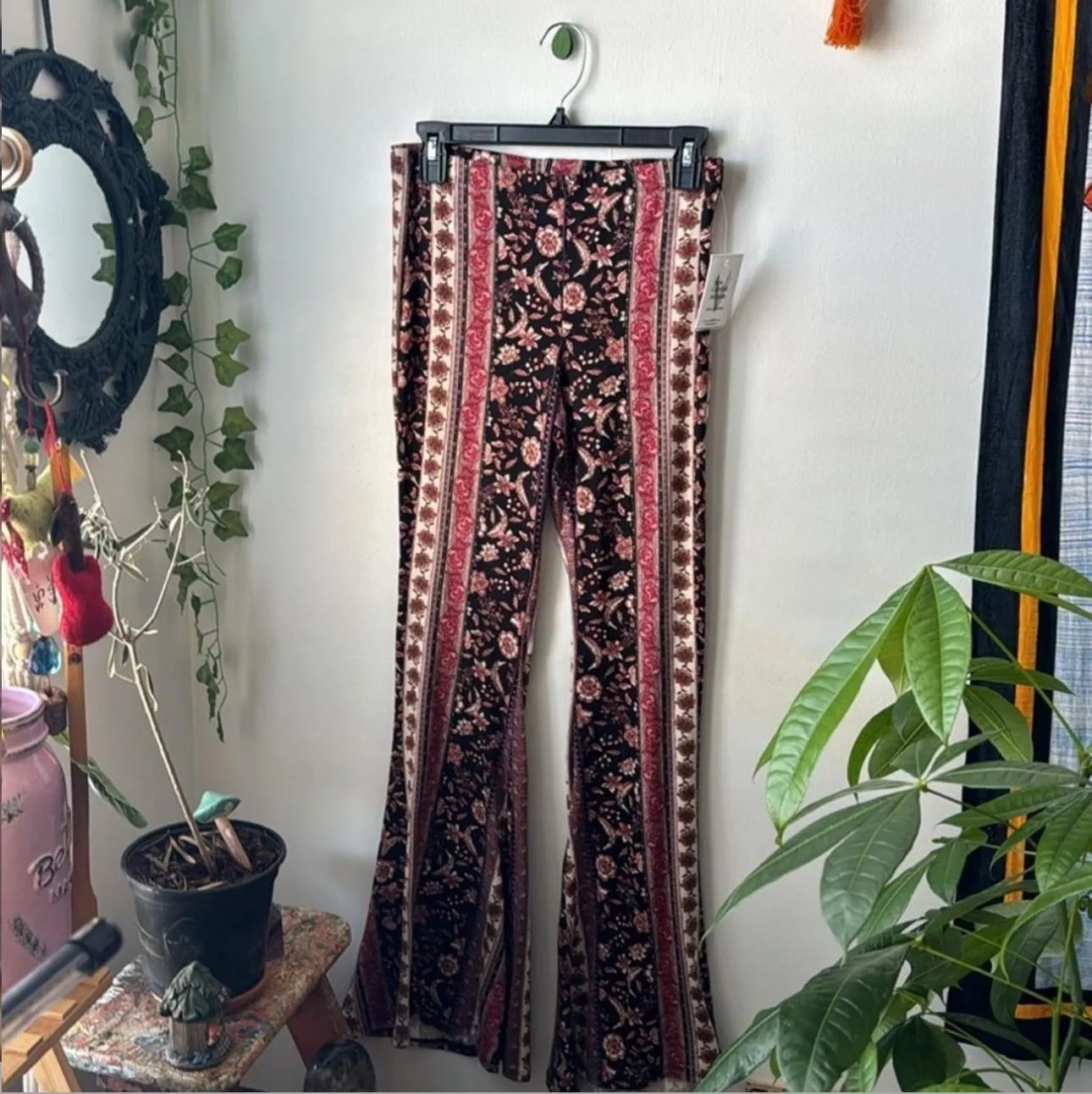 Product image for Vibe Apparel Aztec Wide Leg Flare Pant size medium