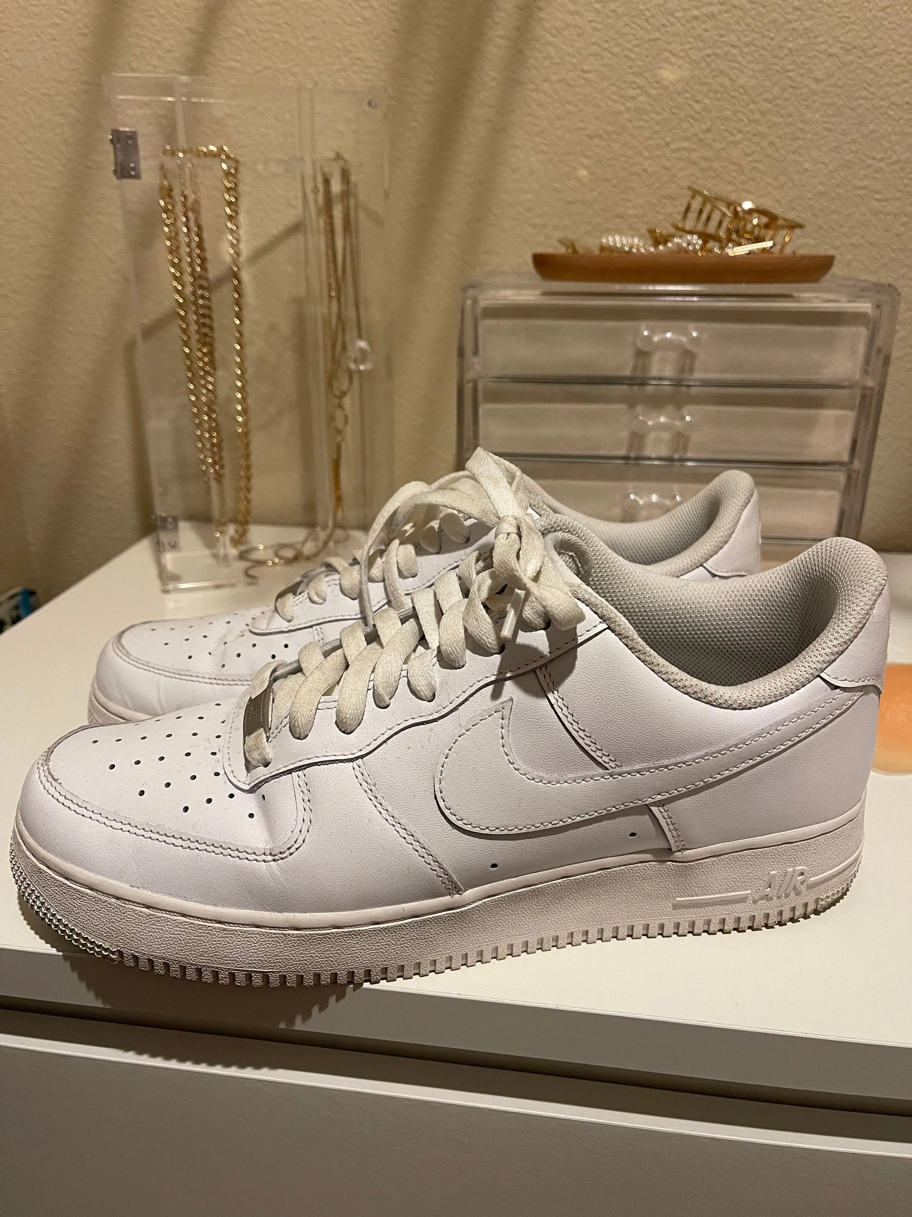 Product image for White Air Force 1’s size 11 men’s