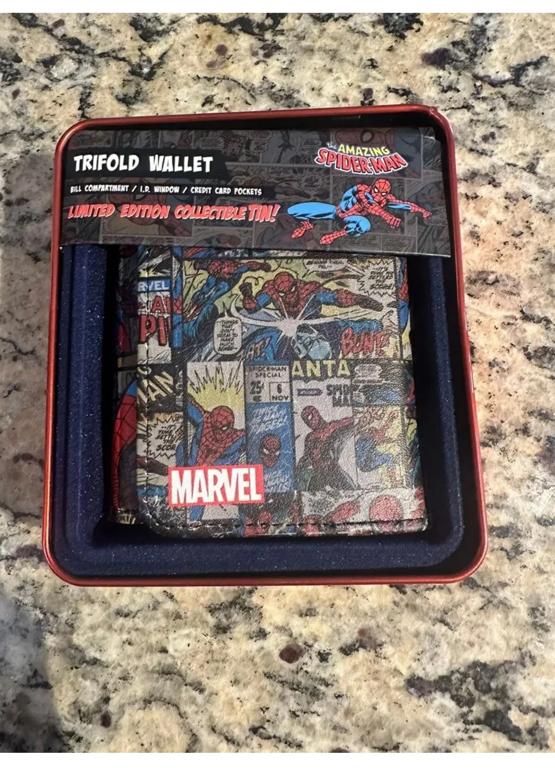 Product image for Marvel Slimfold Wallet with Collectible Tin NEW