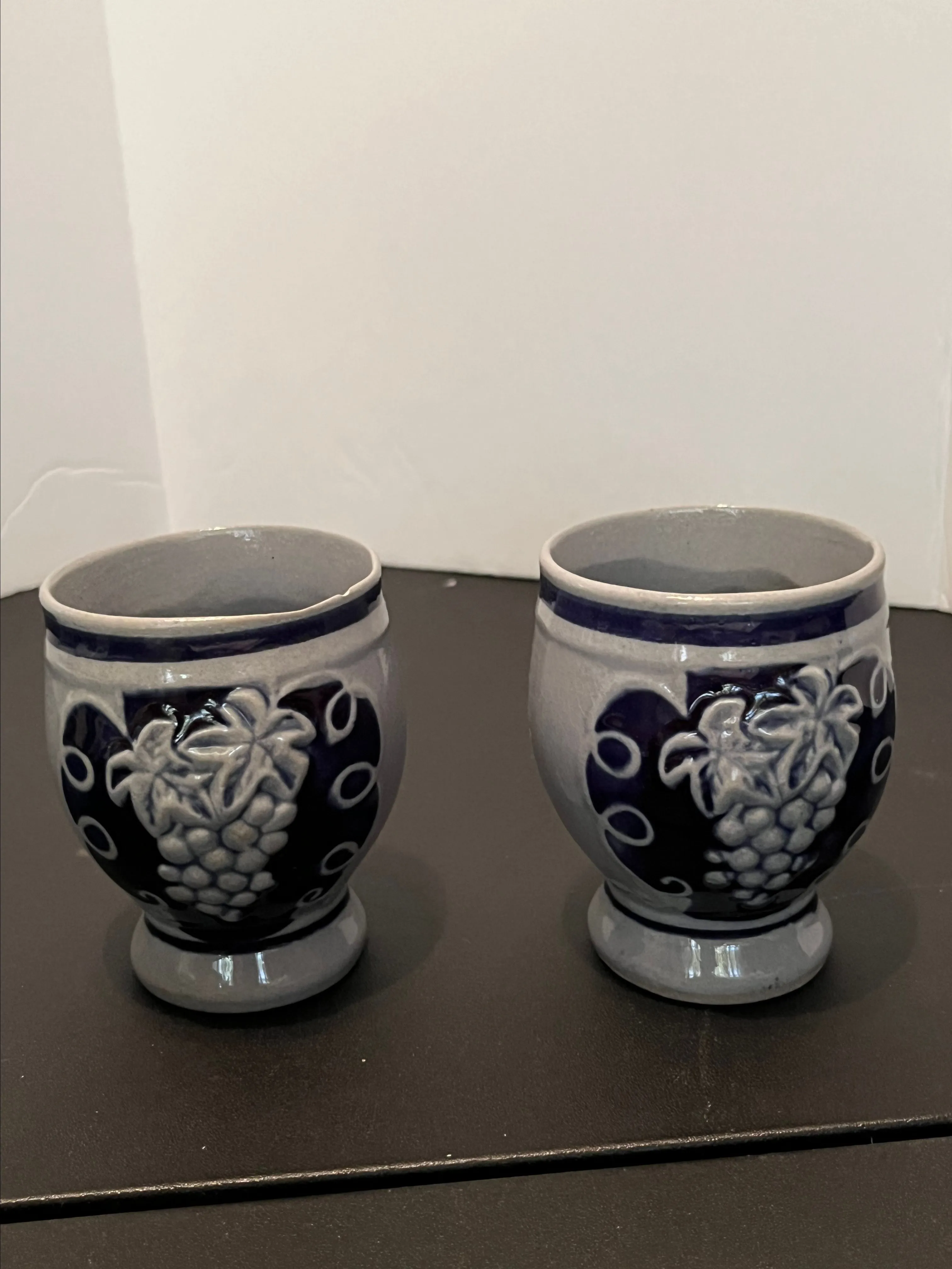 Listing Image Blurred Background