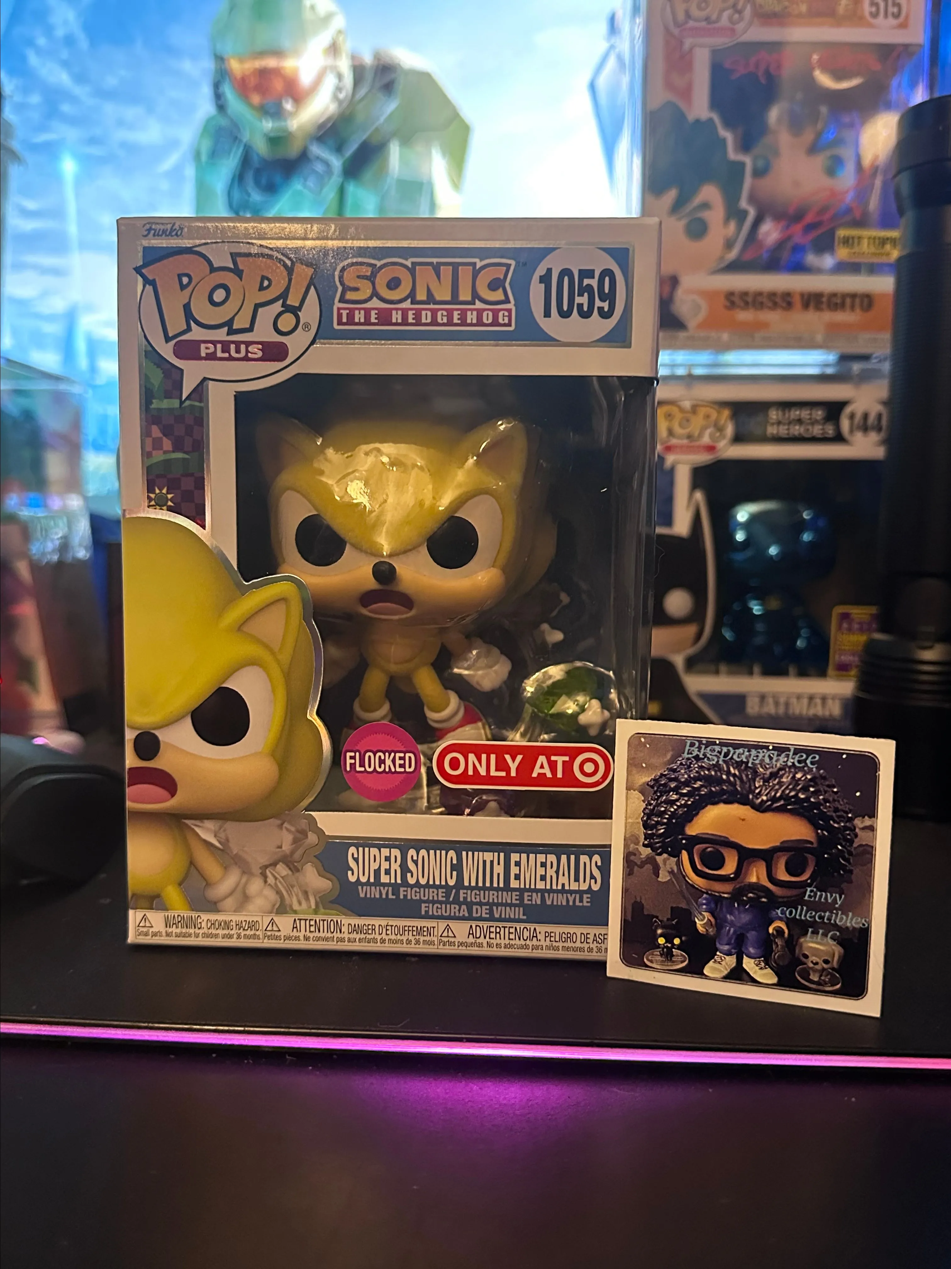Product image for Super Sonic With Emeralds 1059 Flocked