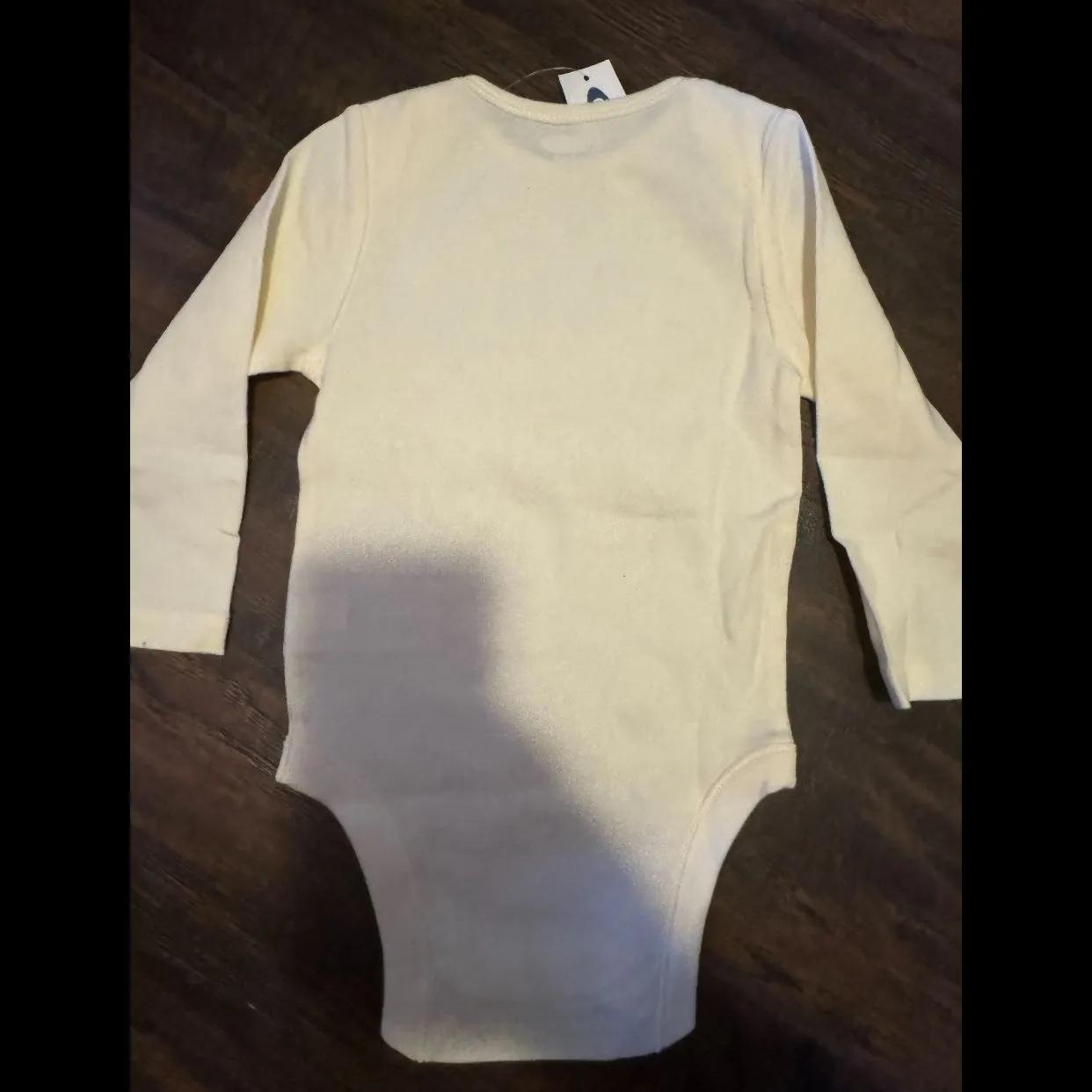 Listing Image Blurred Background