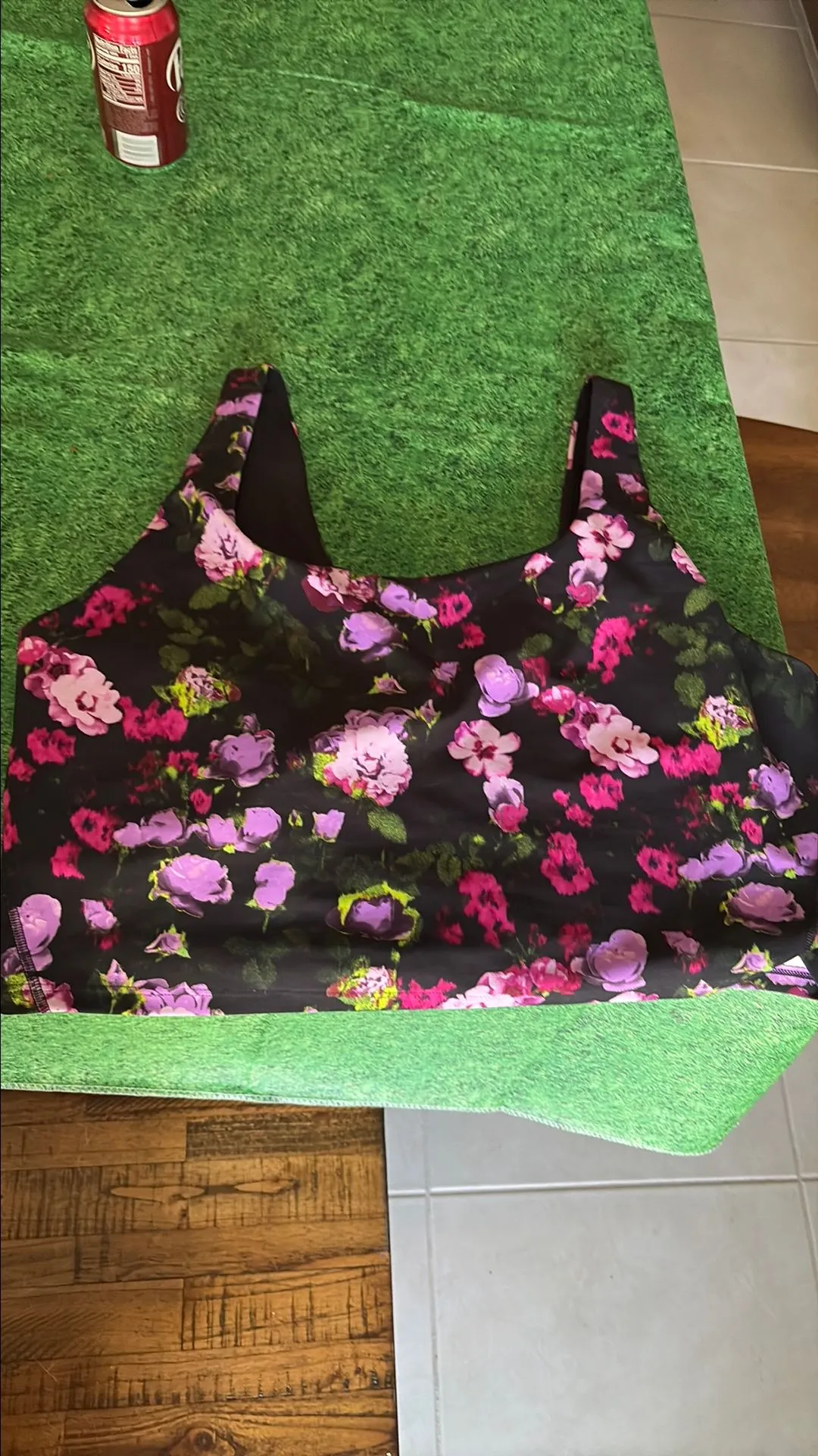 Product image for Old navy 2X floral sports bra