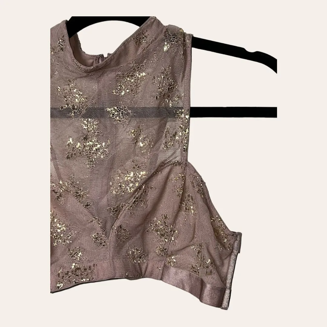 Listing Image Blurred Background
