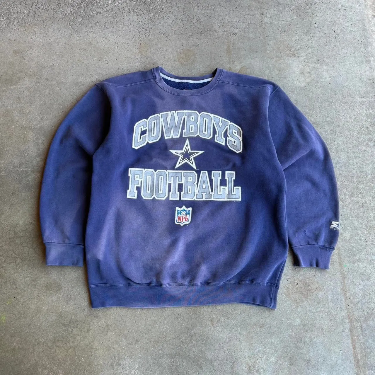 Product image for Vintage Cowboys Starter Sweatshirt