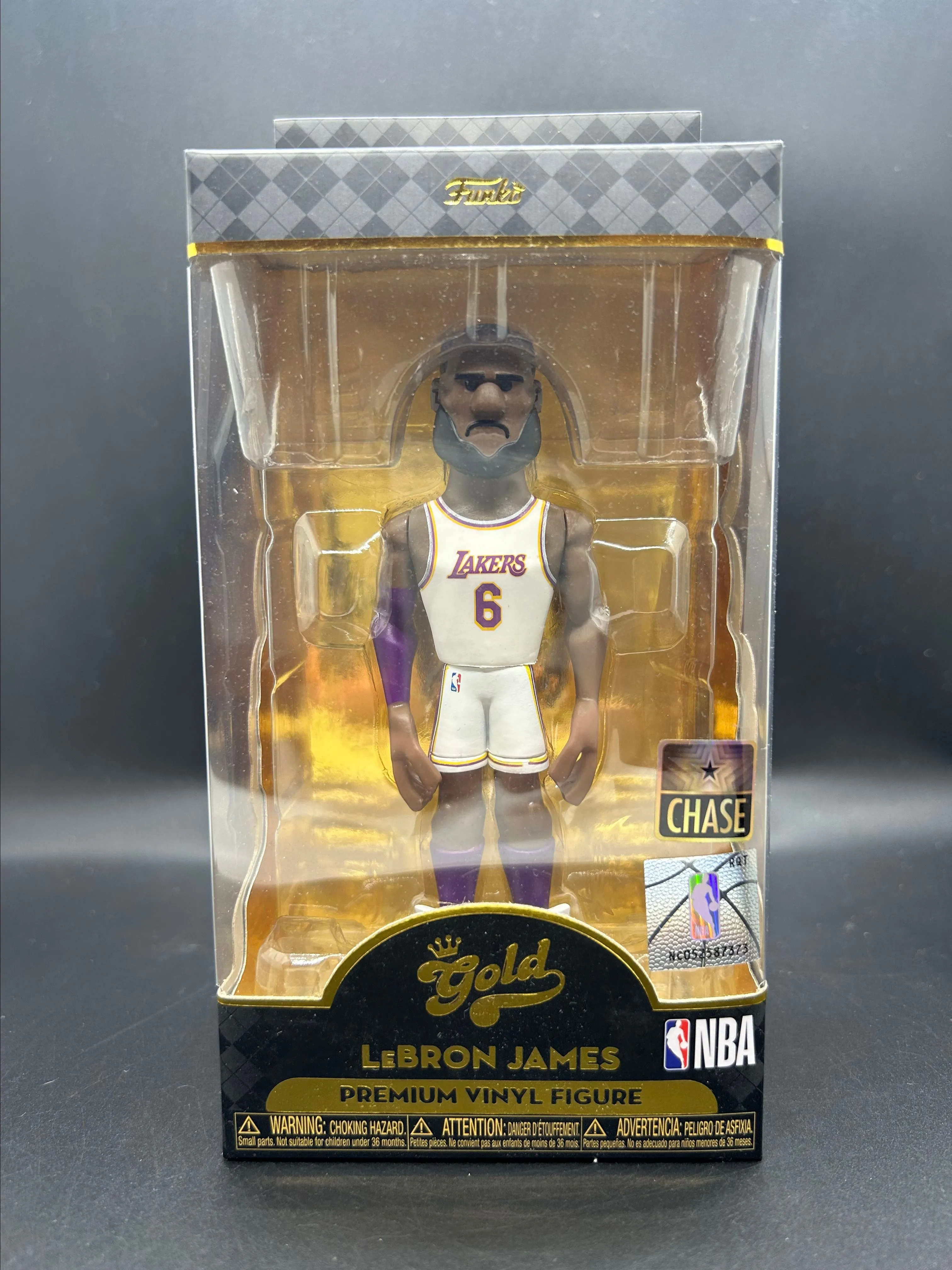 Product image for Lebron James Chase Funko Gold