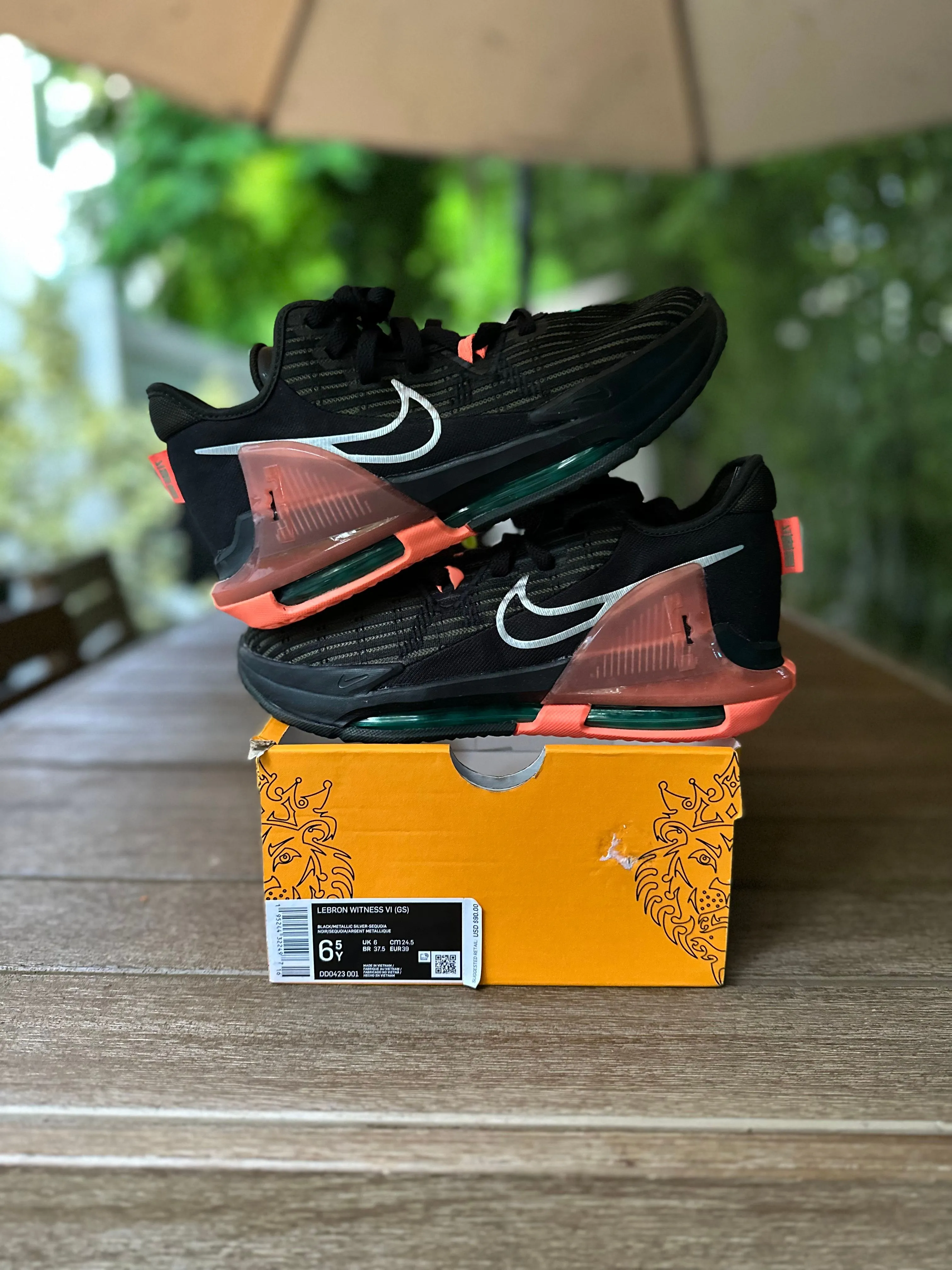 Product image for Lebron 6 witness “black crimson pulse”