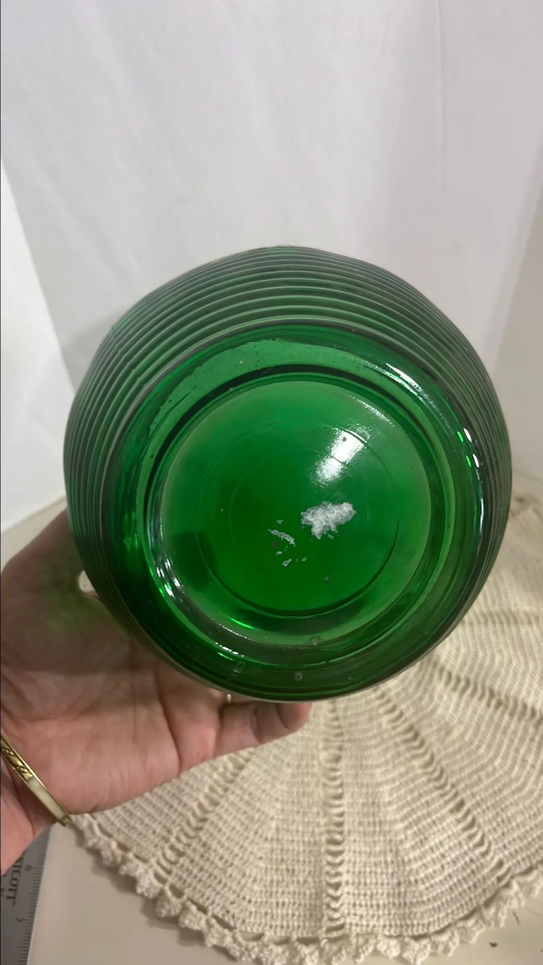 Listing Image Blurred Background