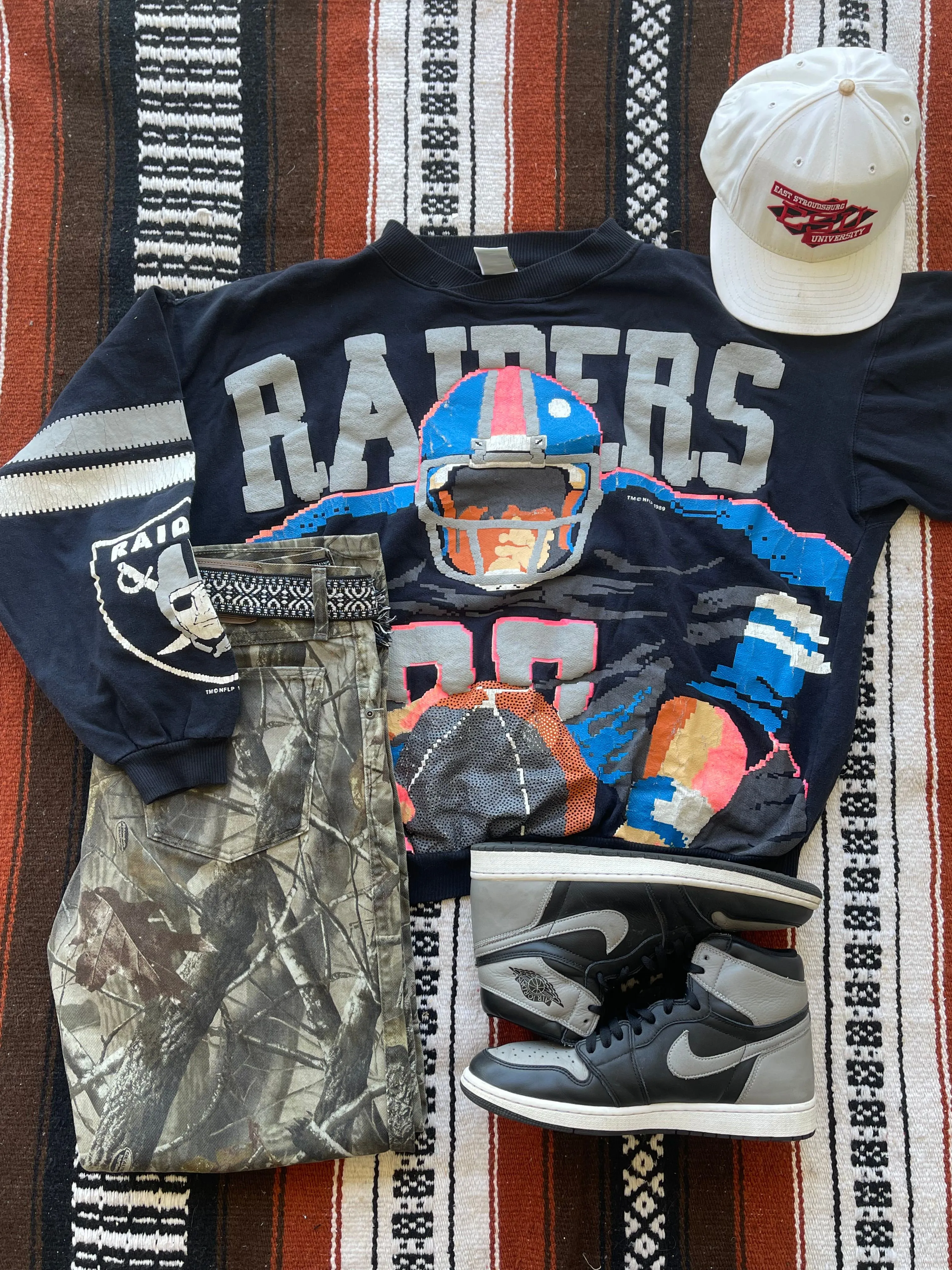 Product image for Raiders vintage sweatshirt