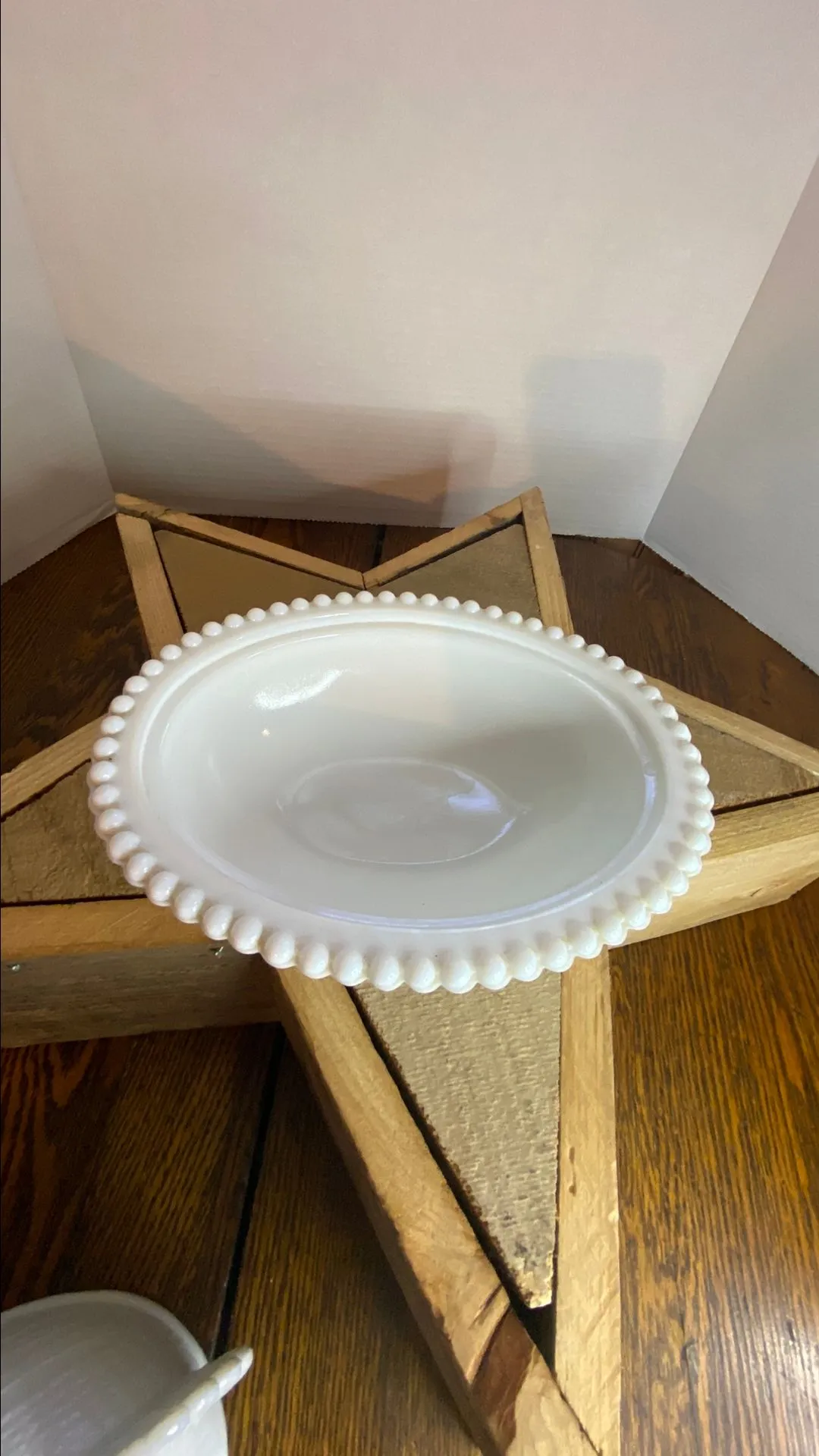 Listing Image Blurred Background