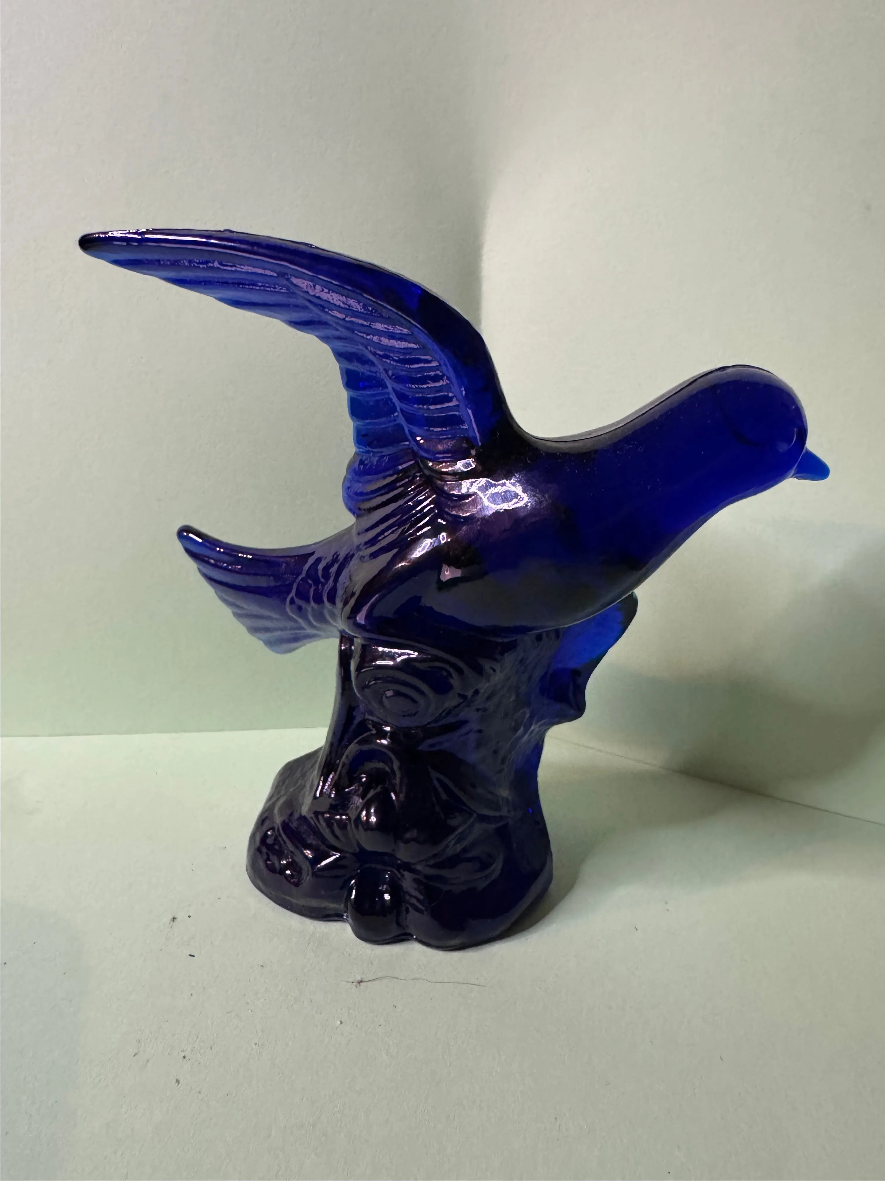 Product image for Cobalt Blue Mosser Glass Bird.