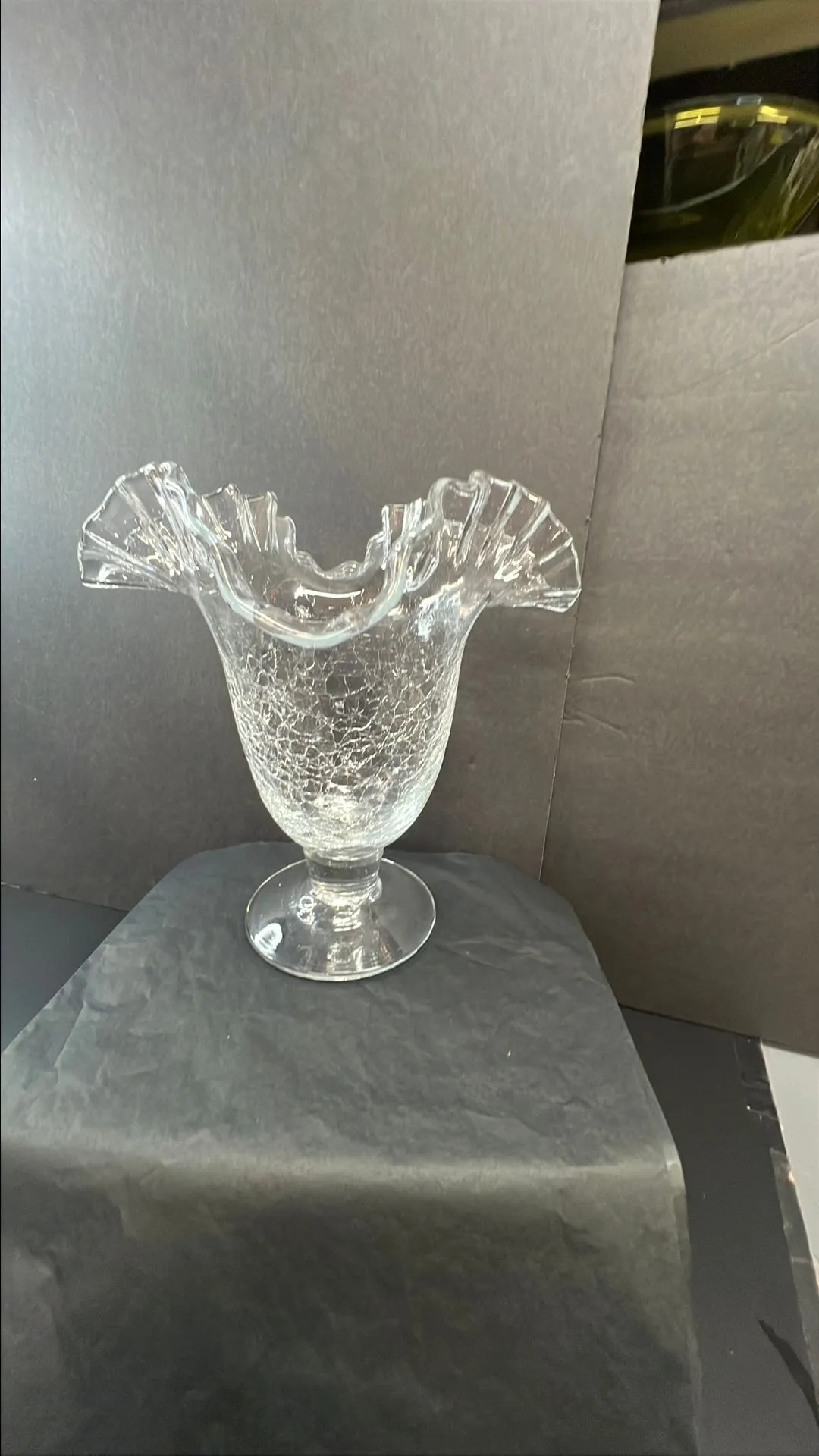 Product image for 0561 Vtg BLENKO 388 Art Glass Vase Crackled Glass  Ruffled Edge