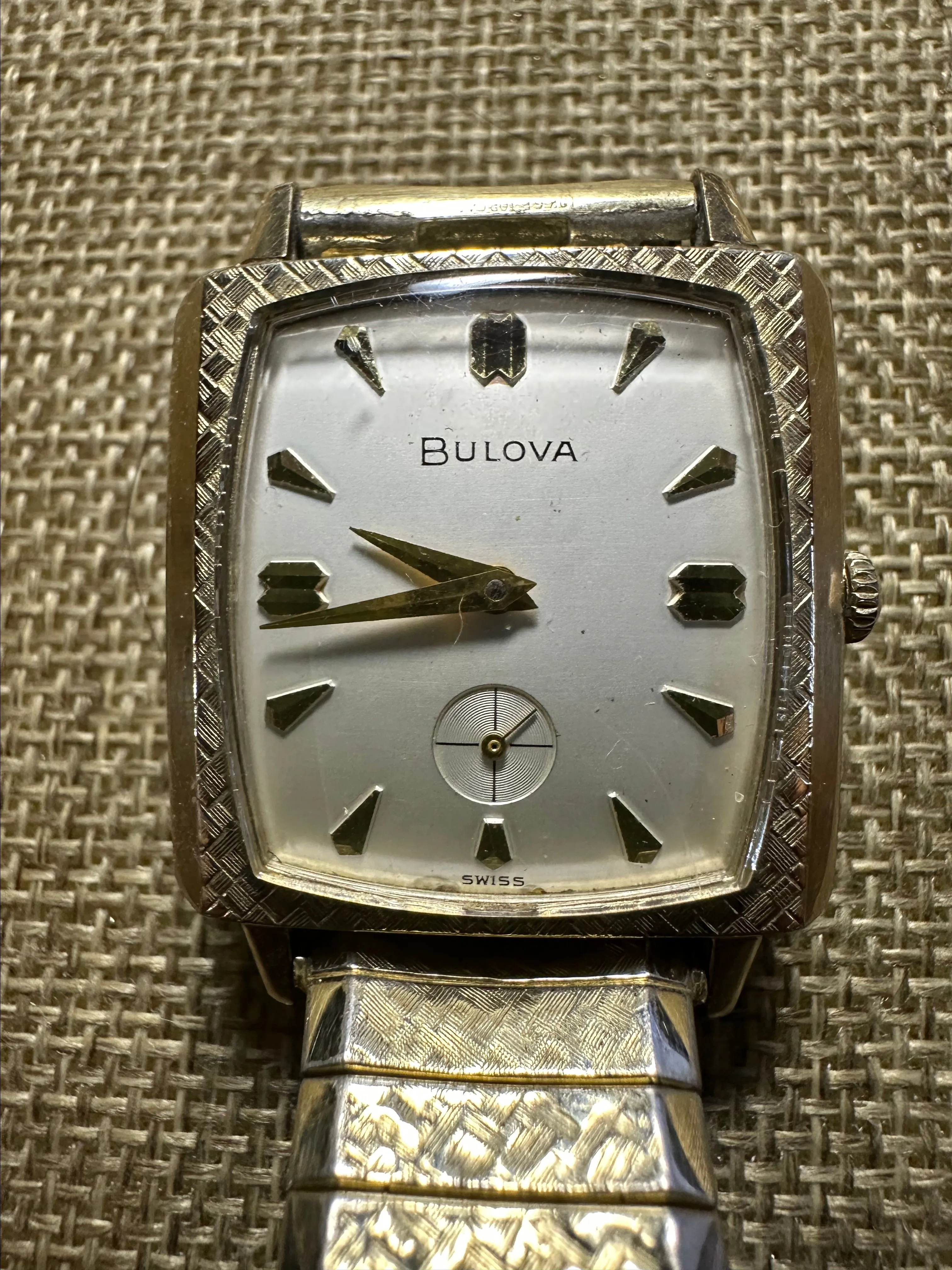 Product image for Bulova 1967 11AL M7 17J RGP Mechanical Wind Watch