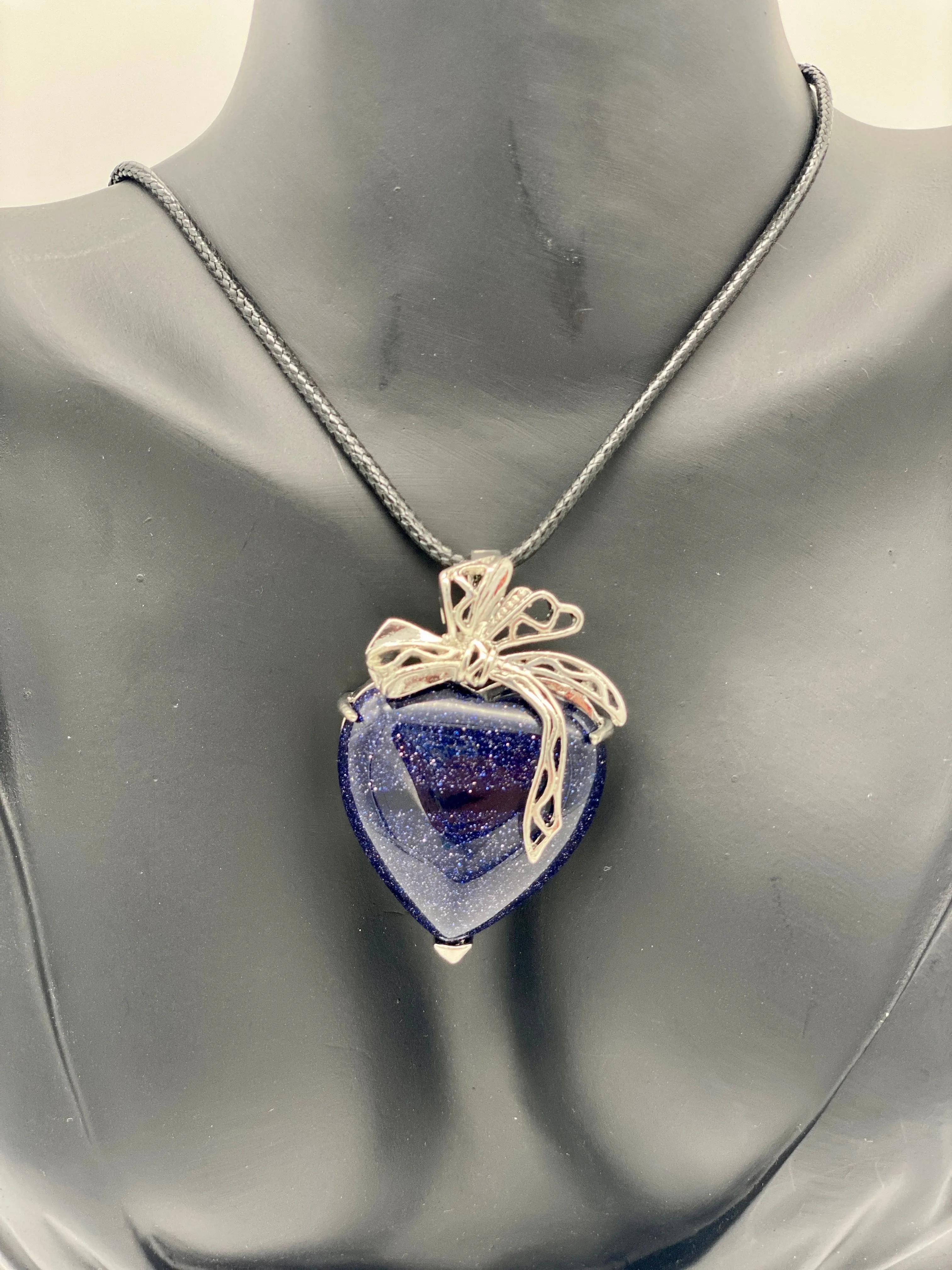 Product image for Heart with bow #4