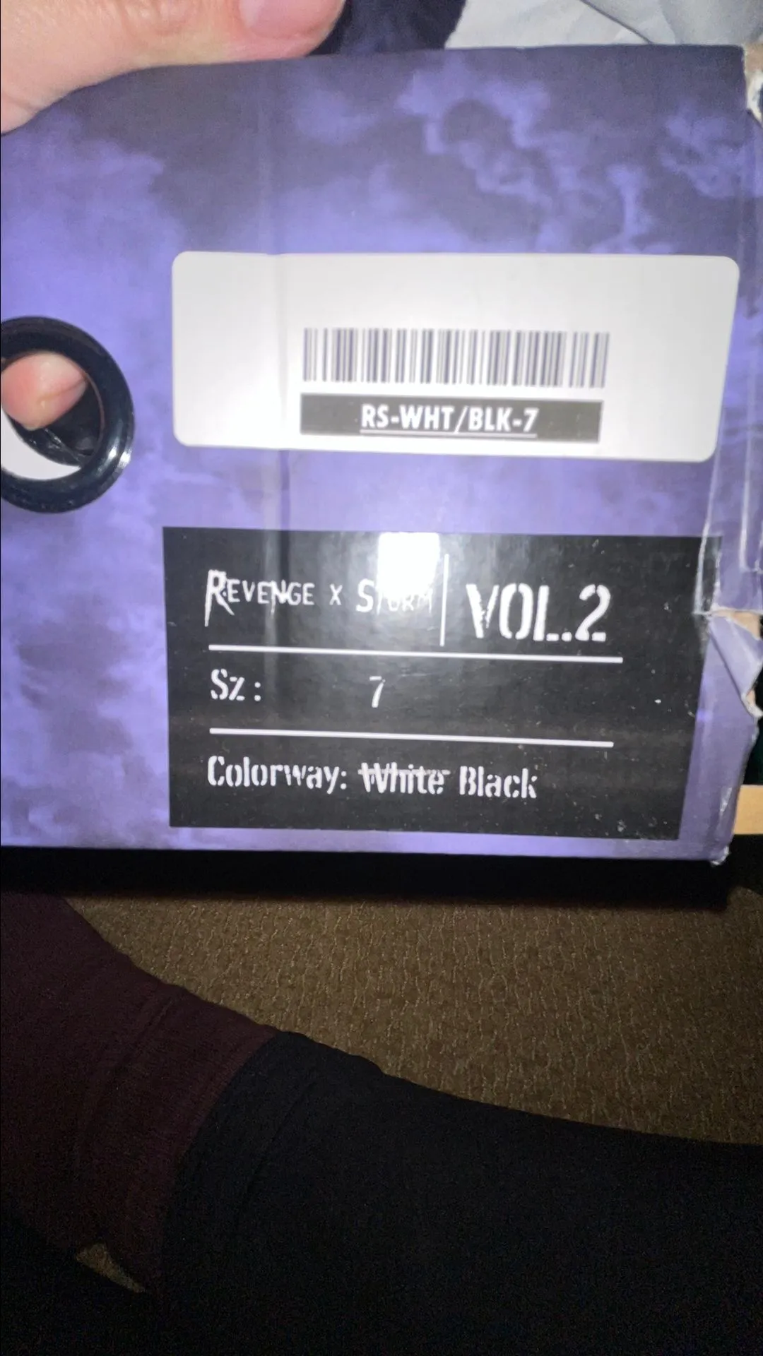 Listing Image Blurred Background
