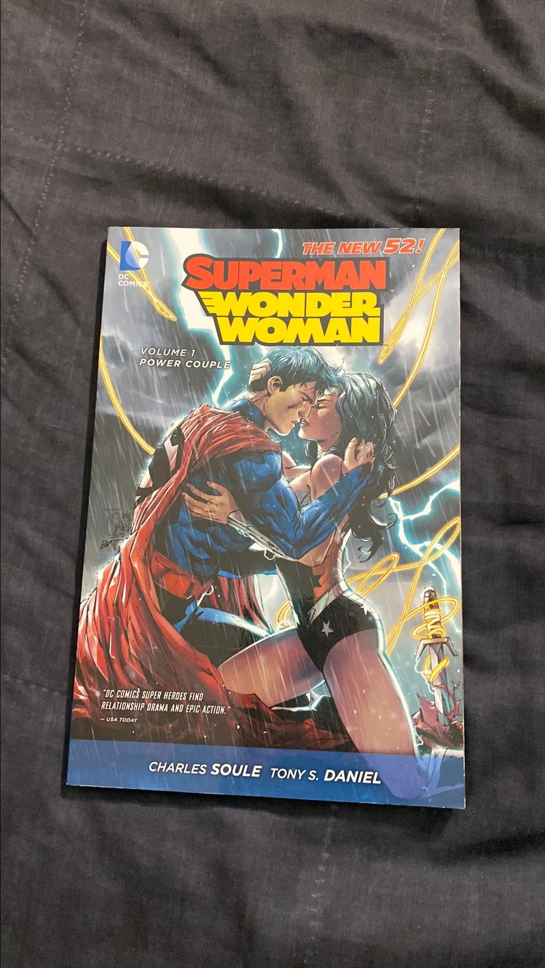 Product image for Superman/ Wonder Woman Graphic Novel (New52 vol.1)