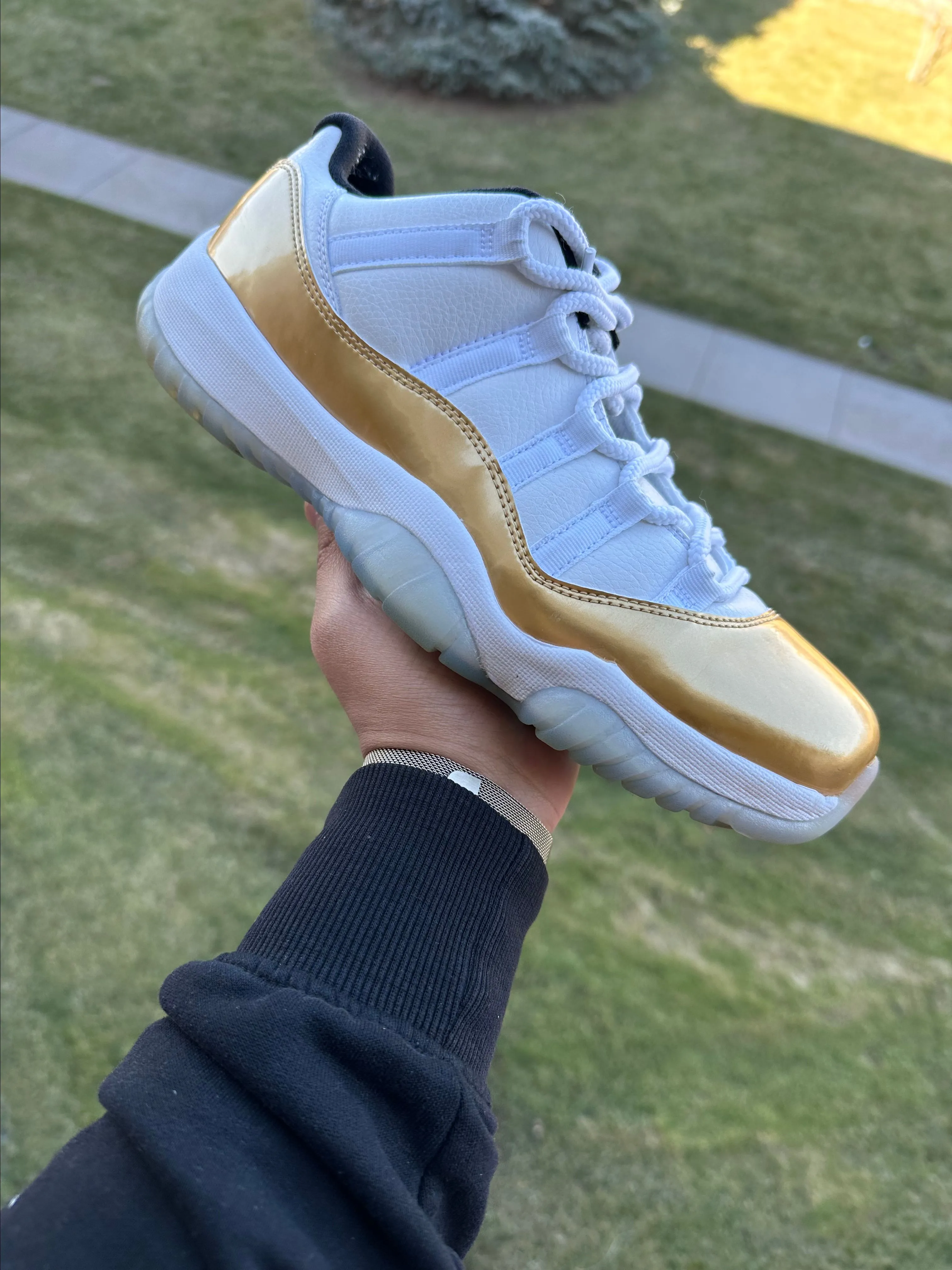 jordan 11 closing ceremony on feet