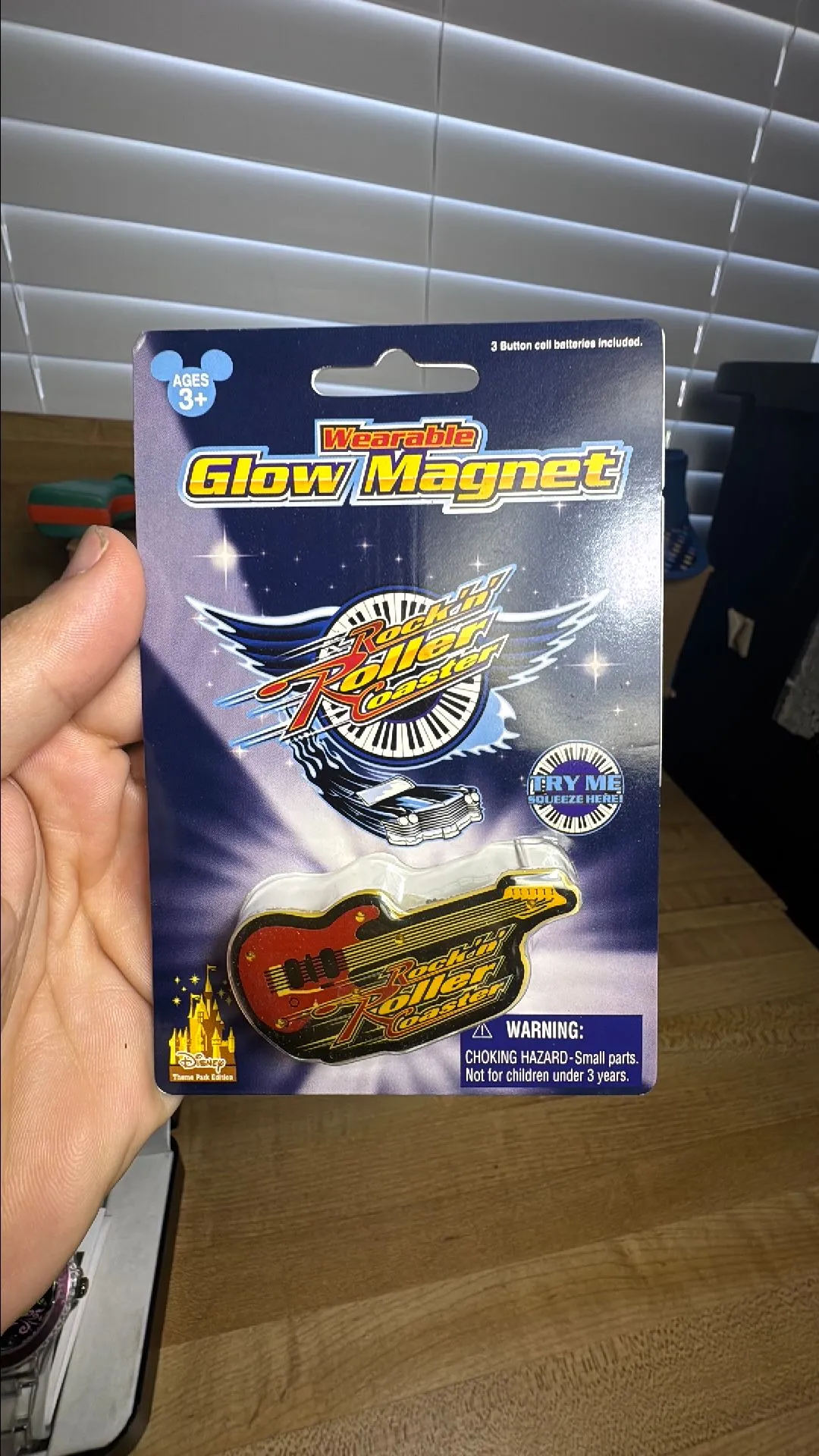 Product image for Disney rock n roller coaster wearable light up magnet