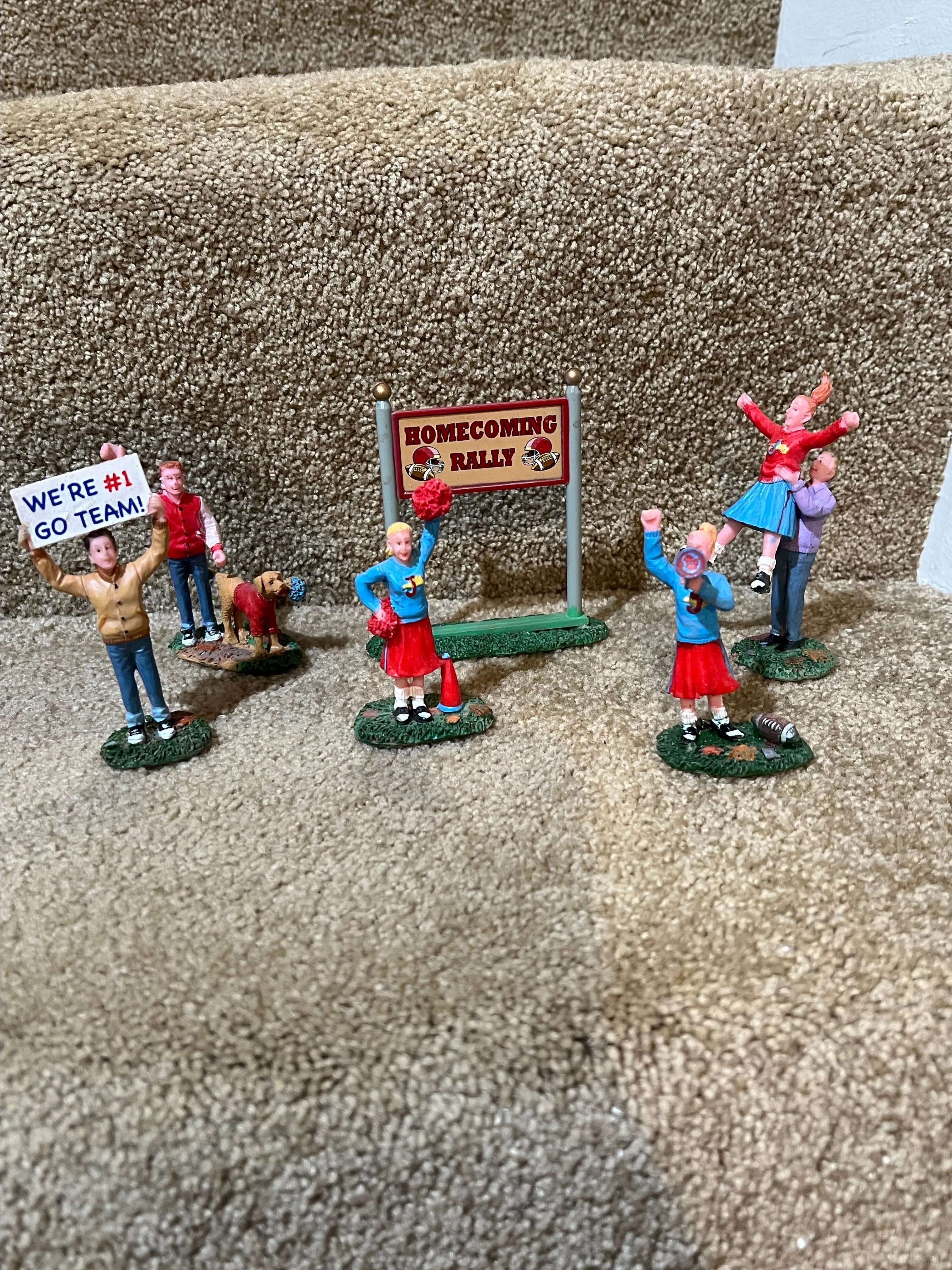 Product image for Complete Set 2012 Lemax Cheerleaders Homecoming Rally lot of 6 village accessory