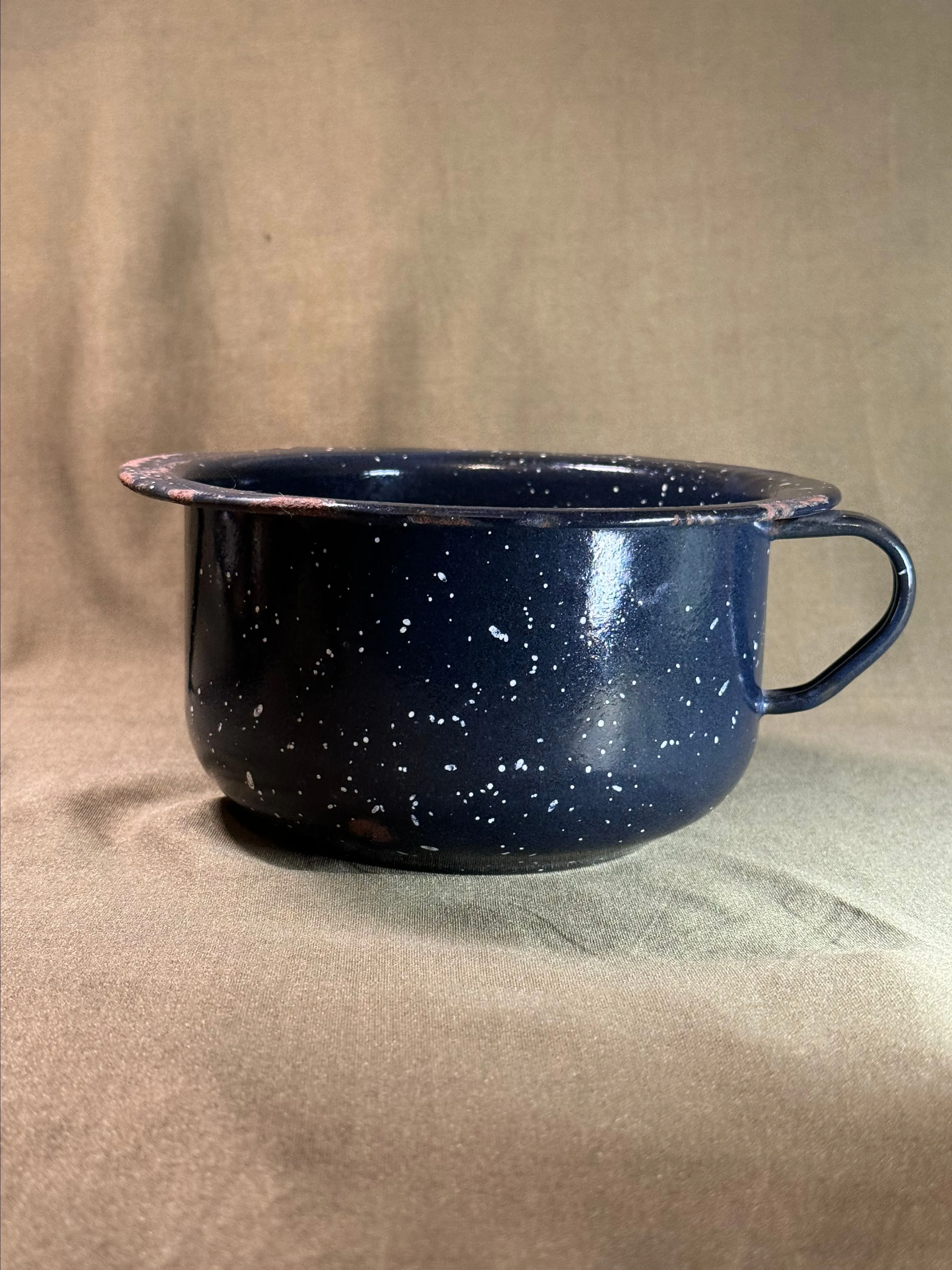 Product image for Vintage Blue Speckled Enamelware Pot with Handle