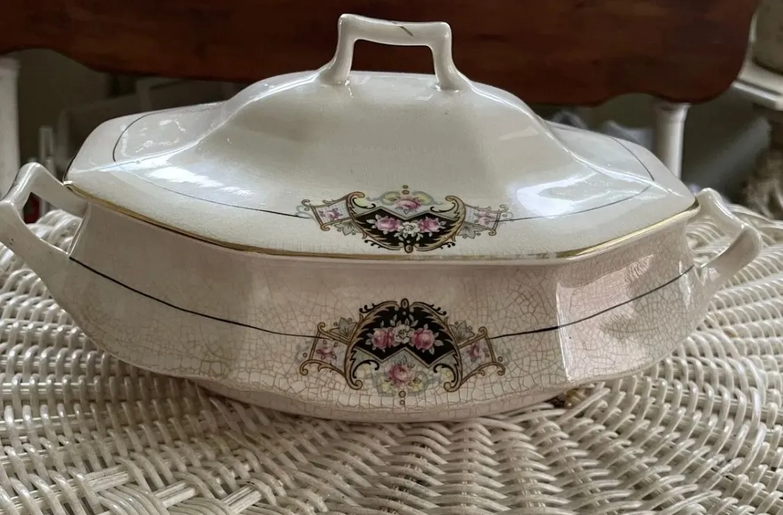 Product image for Vintage Martha Washington Covered Floral Vegetable Dish Salem China Co.