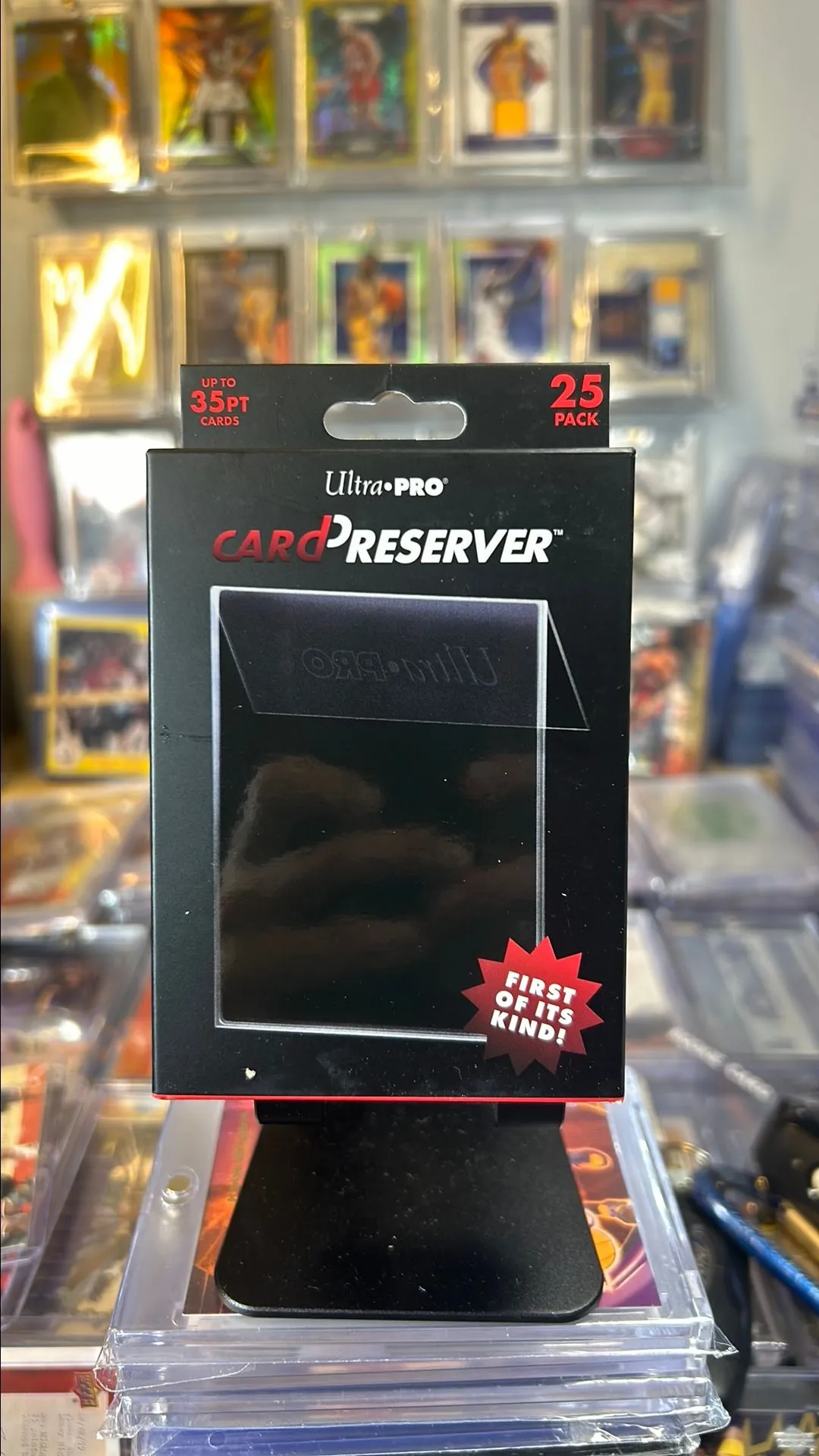 Product image for ULTRA PRO CARD PRESERVER