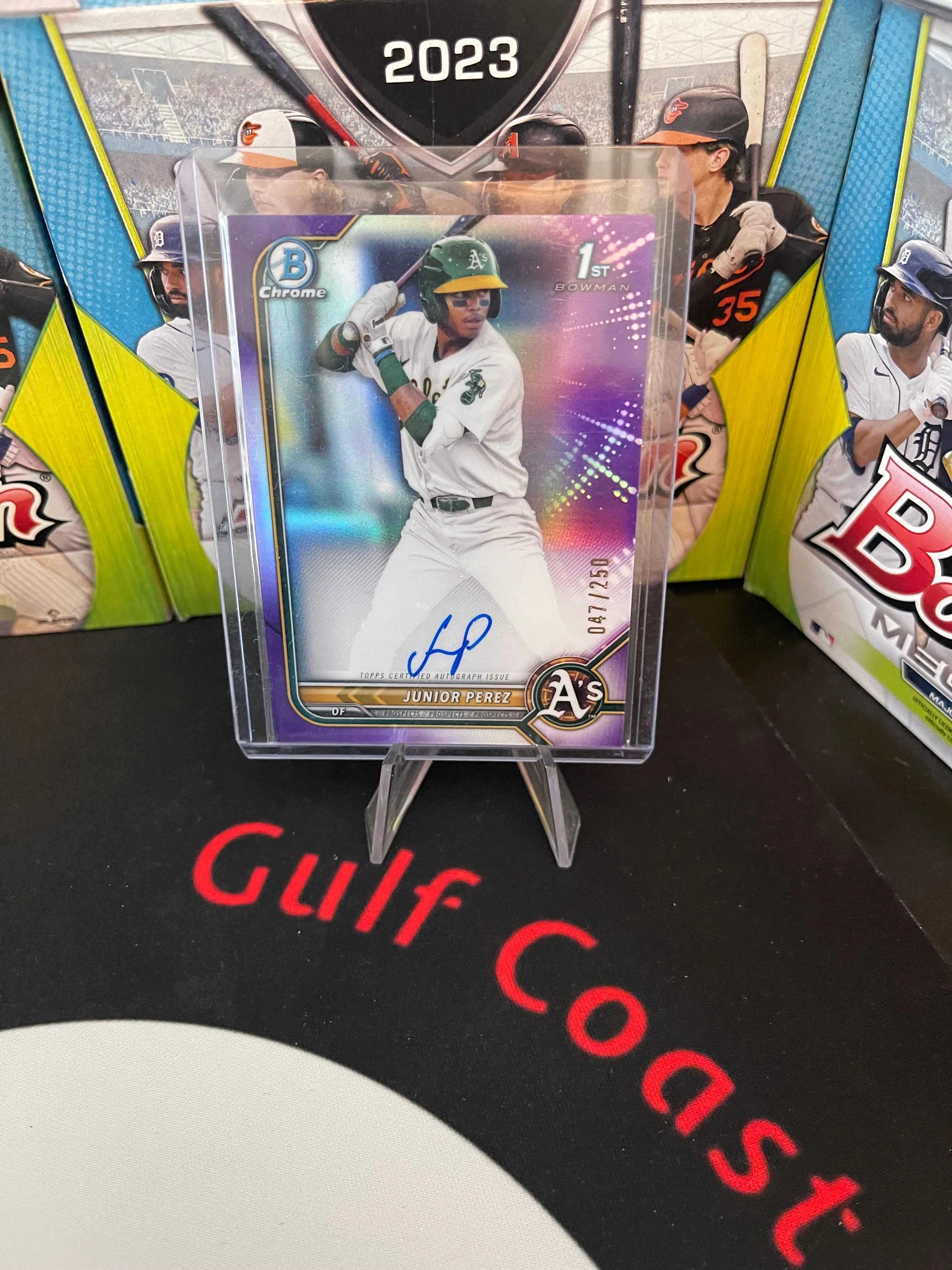 Product image for Junior Perez Bowman purple refractor auto /250