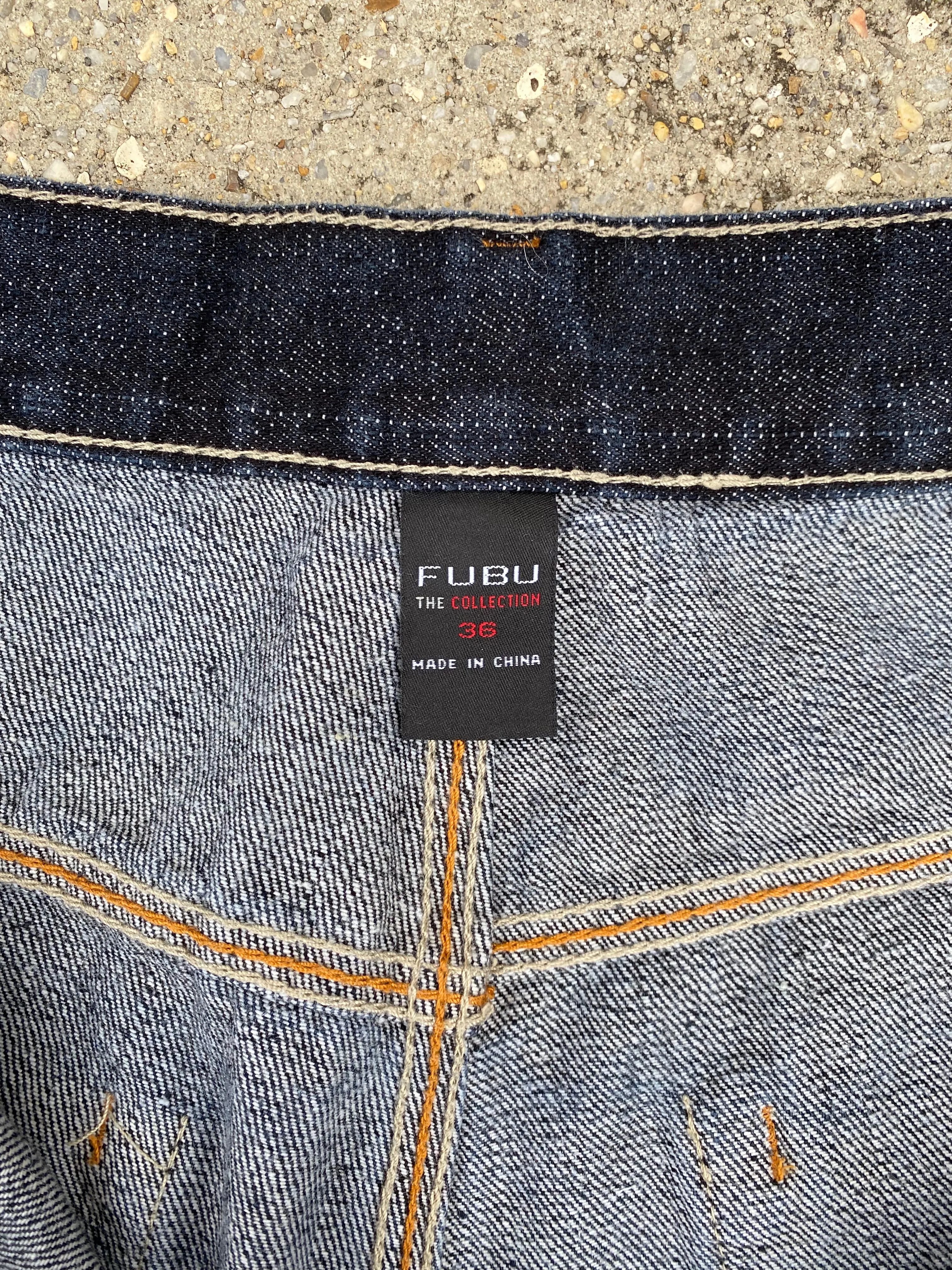 Listing Image Blurred Background
