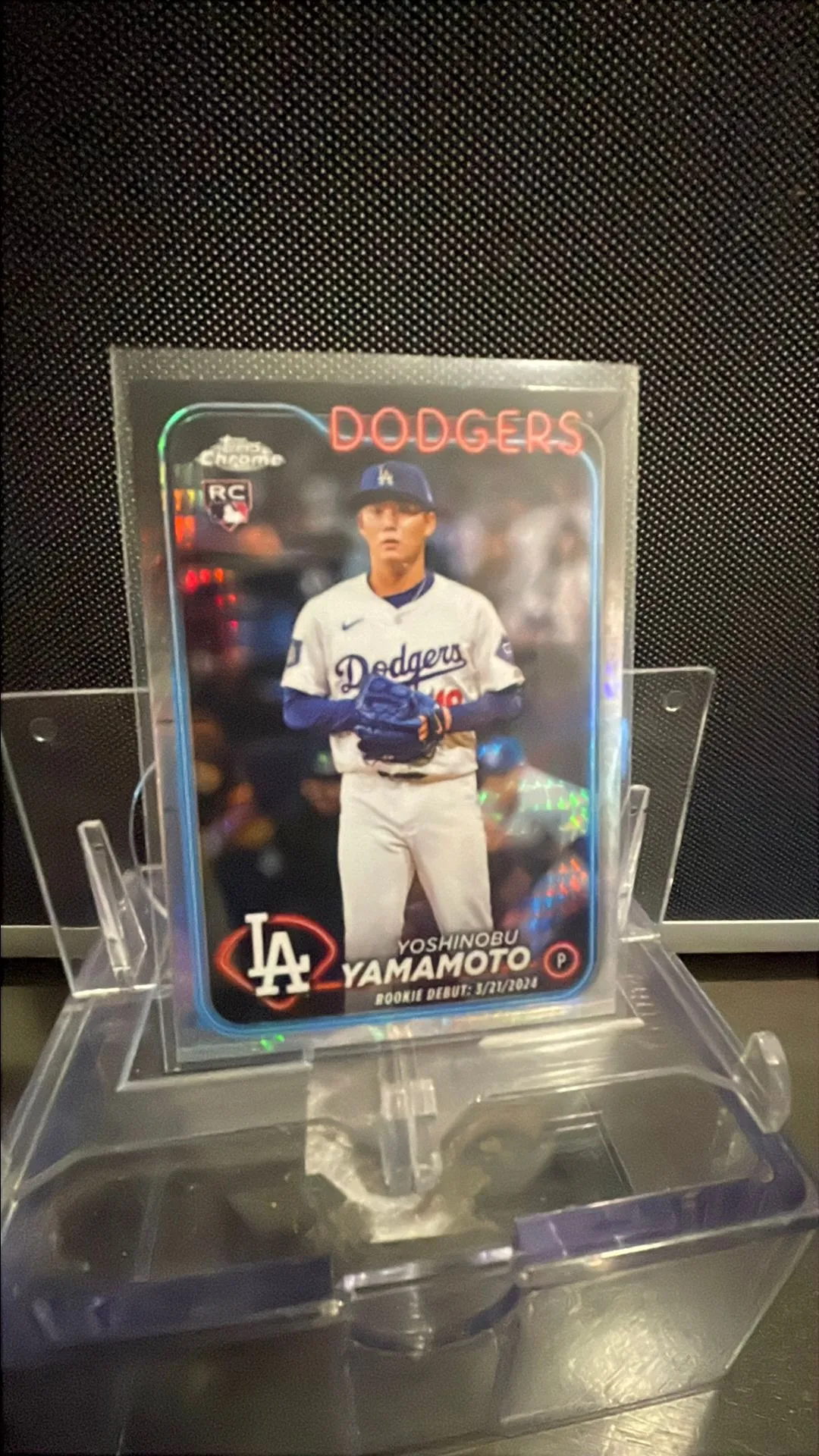 Product image for 2024 Topps Chrome Yoshinobu RC Prizm Refractor Dodgers