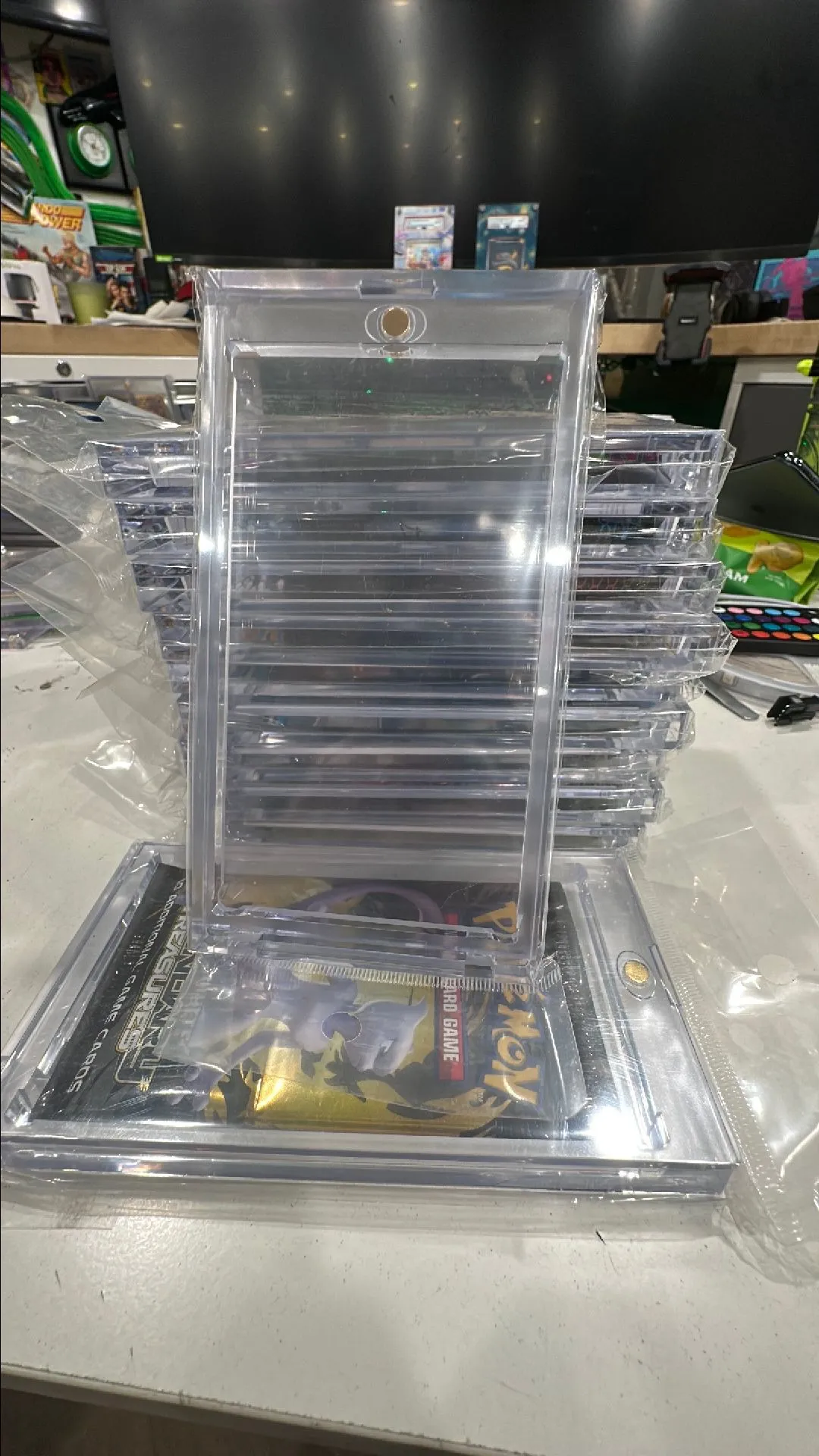 CD3FD318-6C4F-45AB-A4BA-6E2DD45AE01E