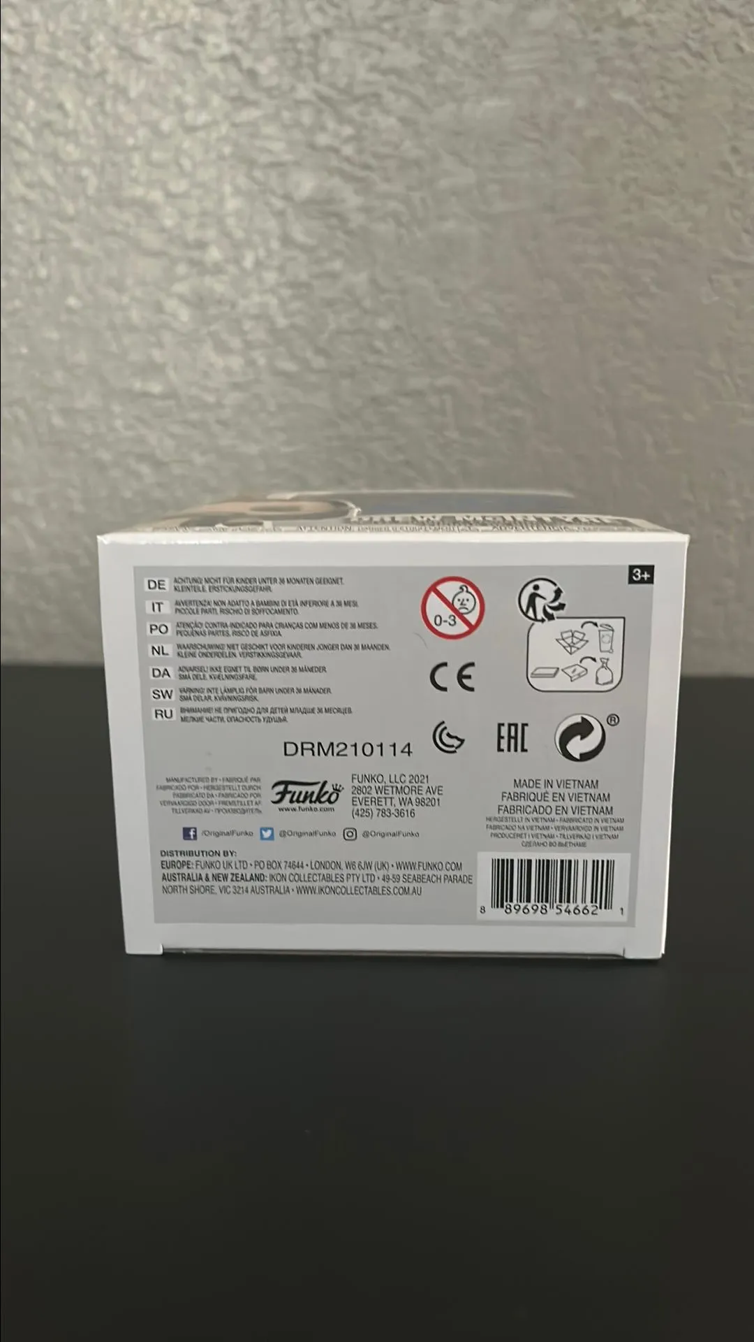 Listing Image Blurred Background