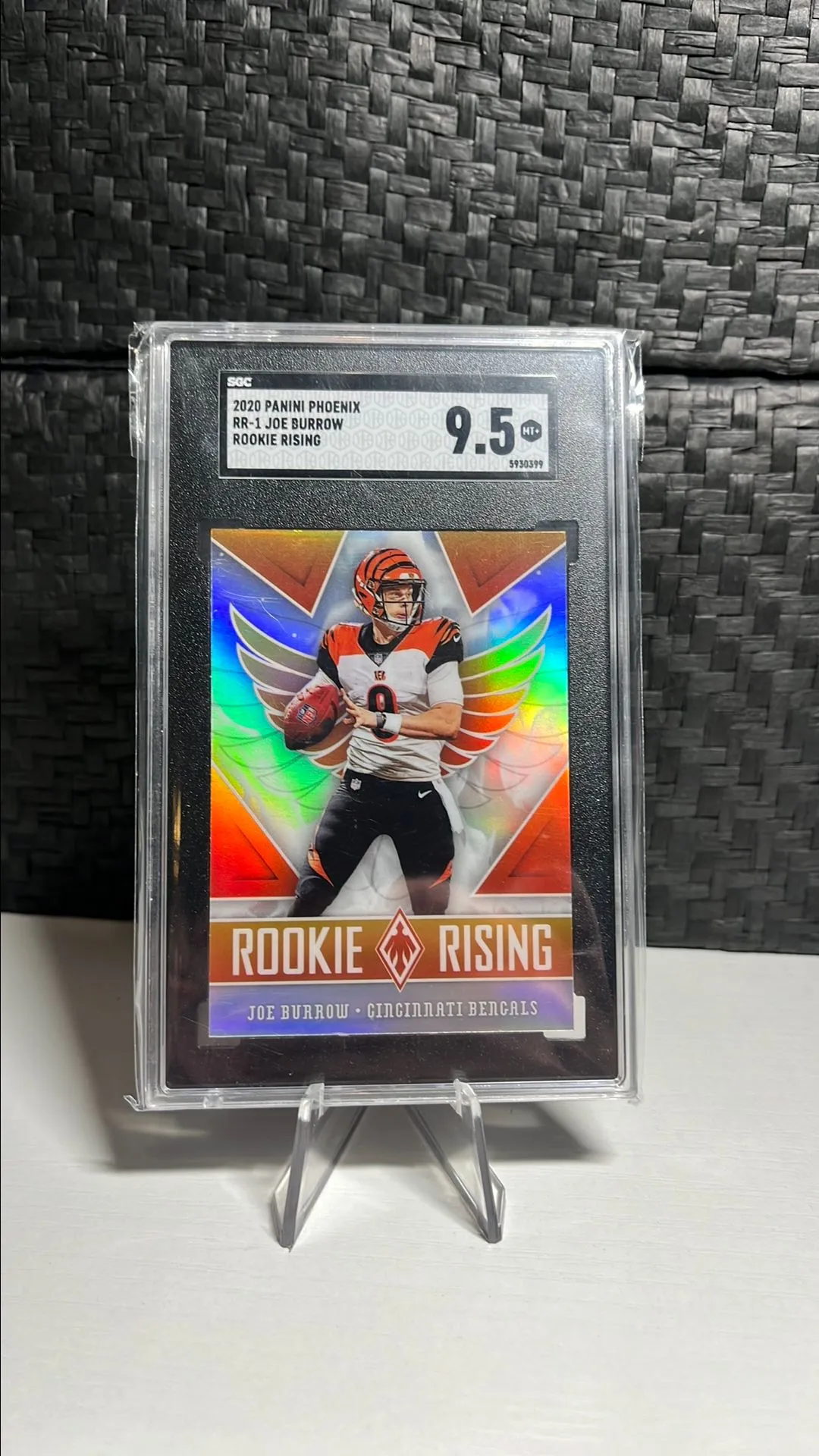 Product image for 2020 Panini Phoenix Joe Burrow Rookie Rising