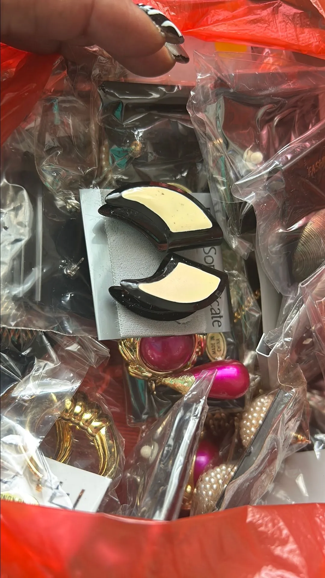Product image for Mystery bag of Jewelry