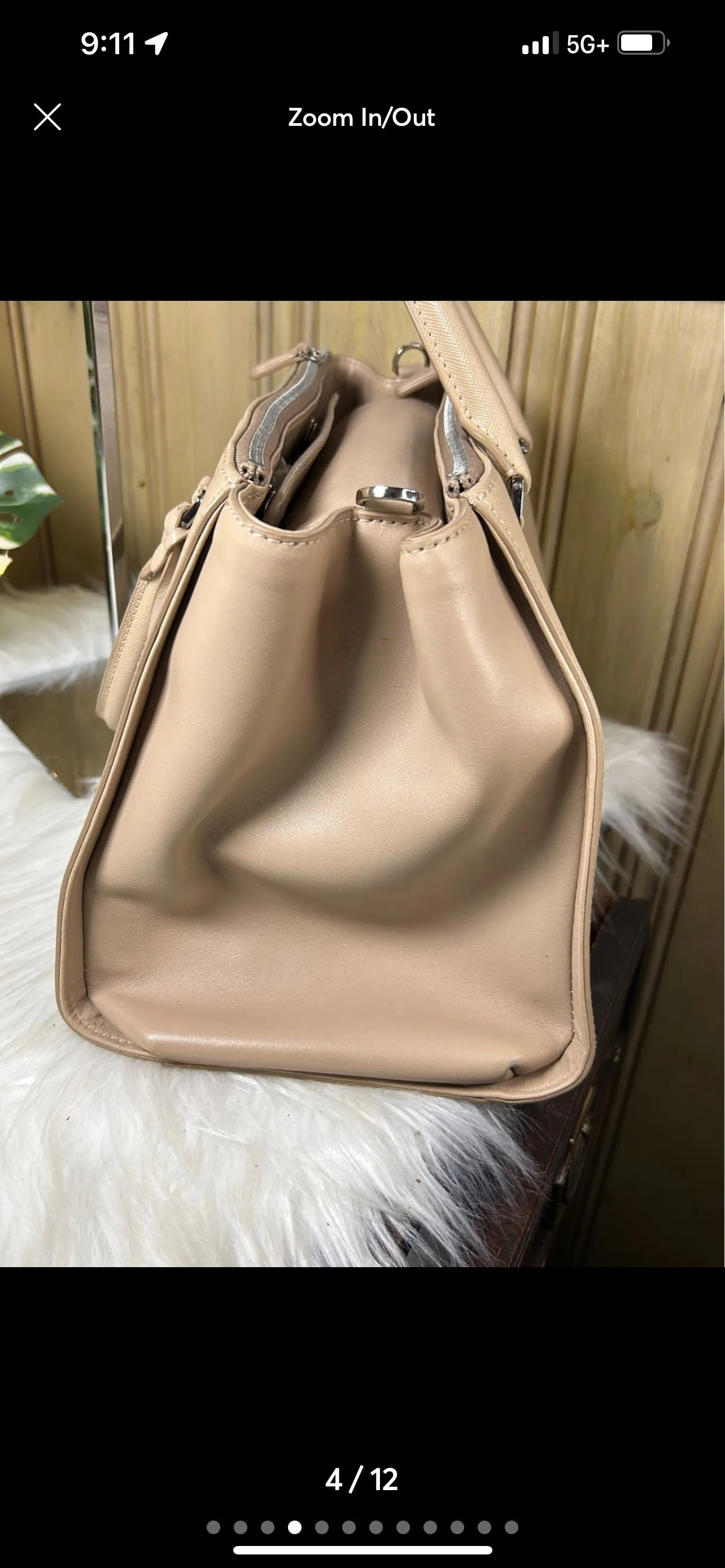 Listing Image Blurred Background