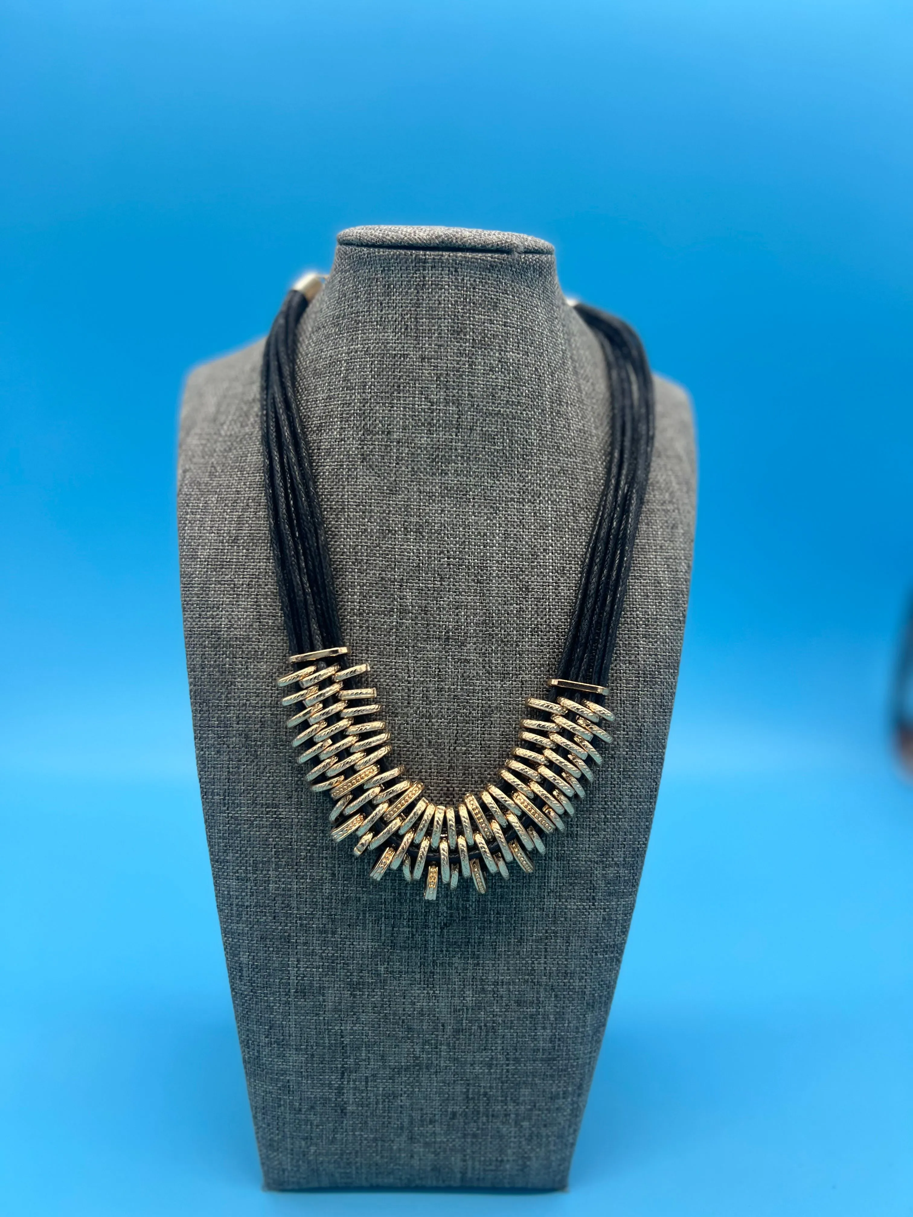 Product image for Gold ring leather necklace