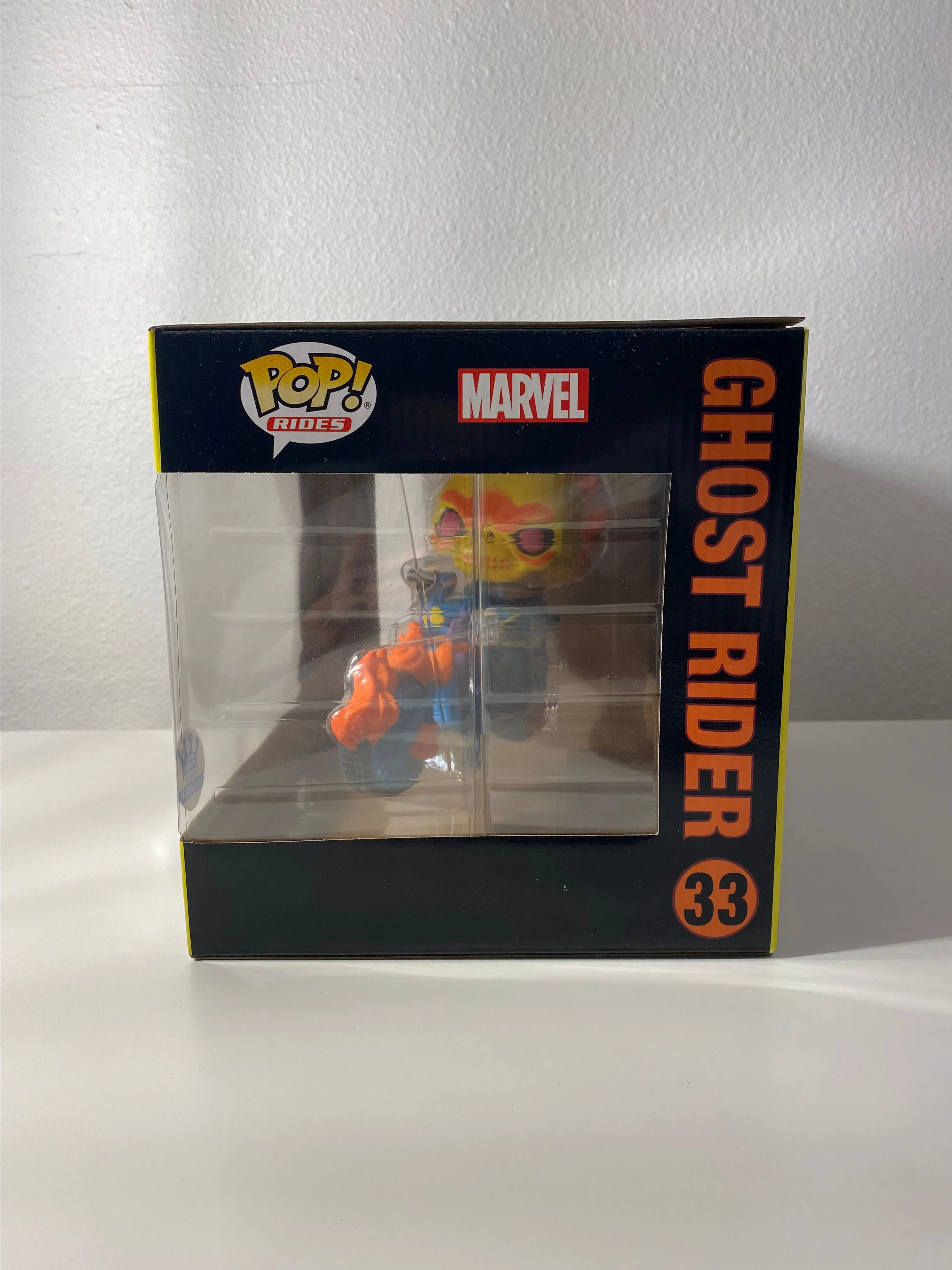 Listing Image Blurred Background